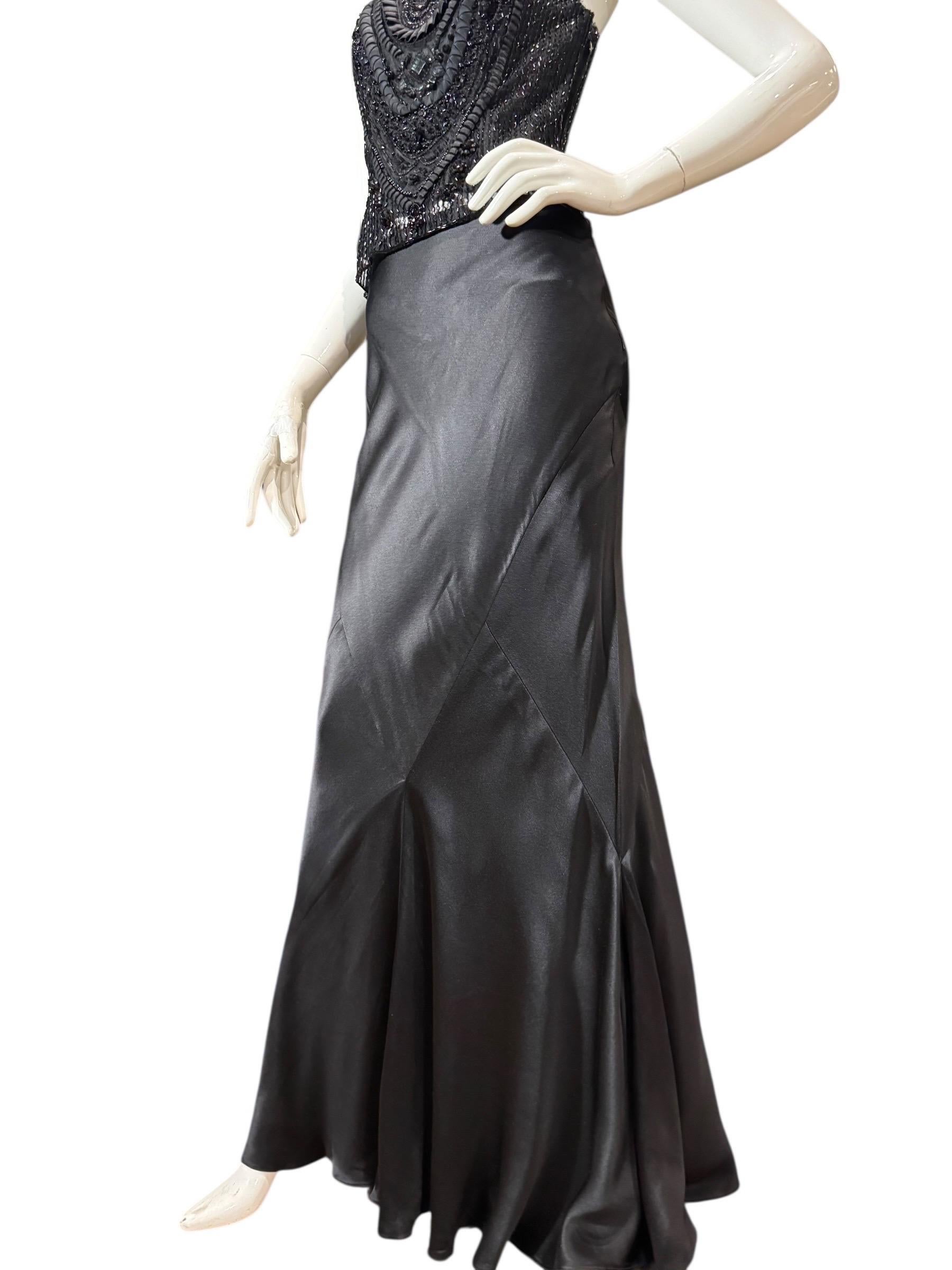 Noir Collection Ralph Lauren Automne 2005 Jupe de soirée en soie noire coupée en biais, taille 8 en vente