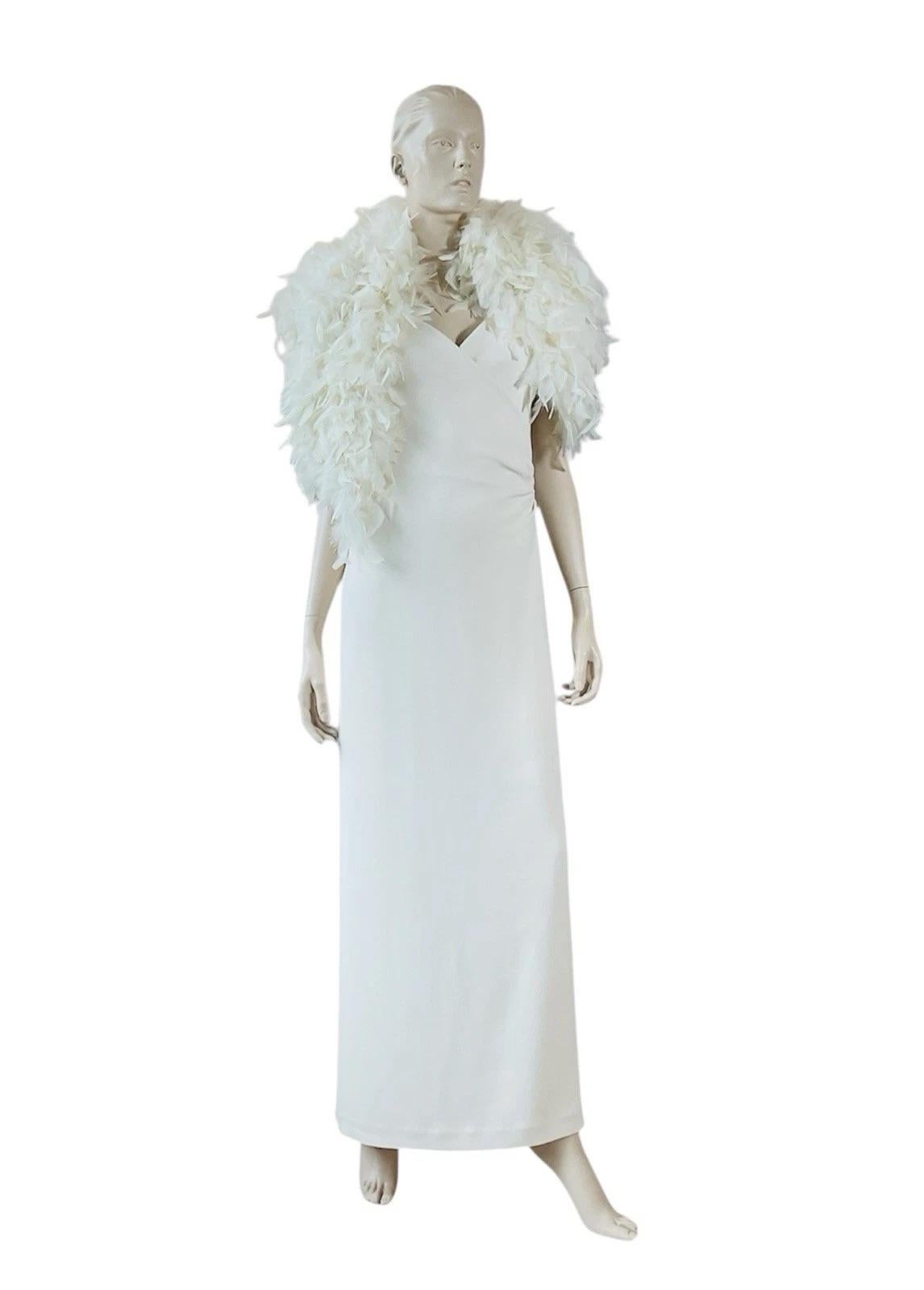 Women's Ralph Lauren Collection Silk V-neck Low Back wedding Gown Spring 2002 For Sale