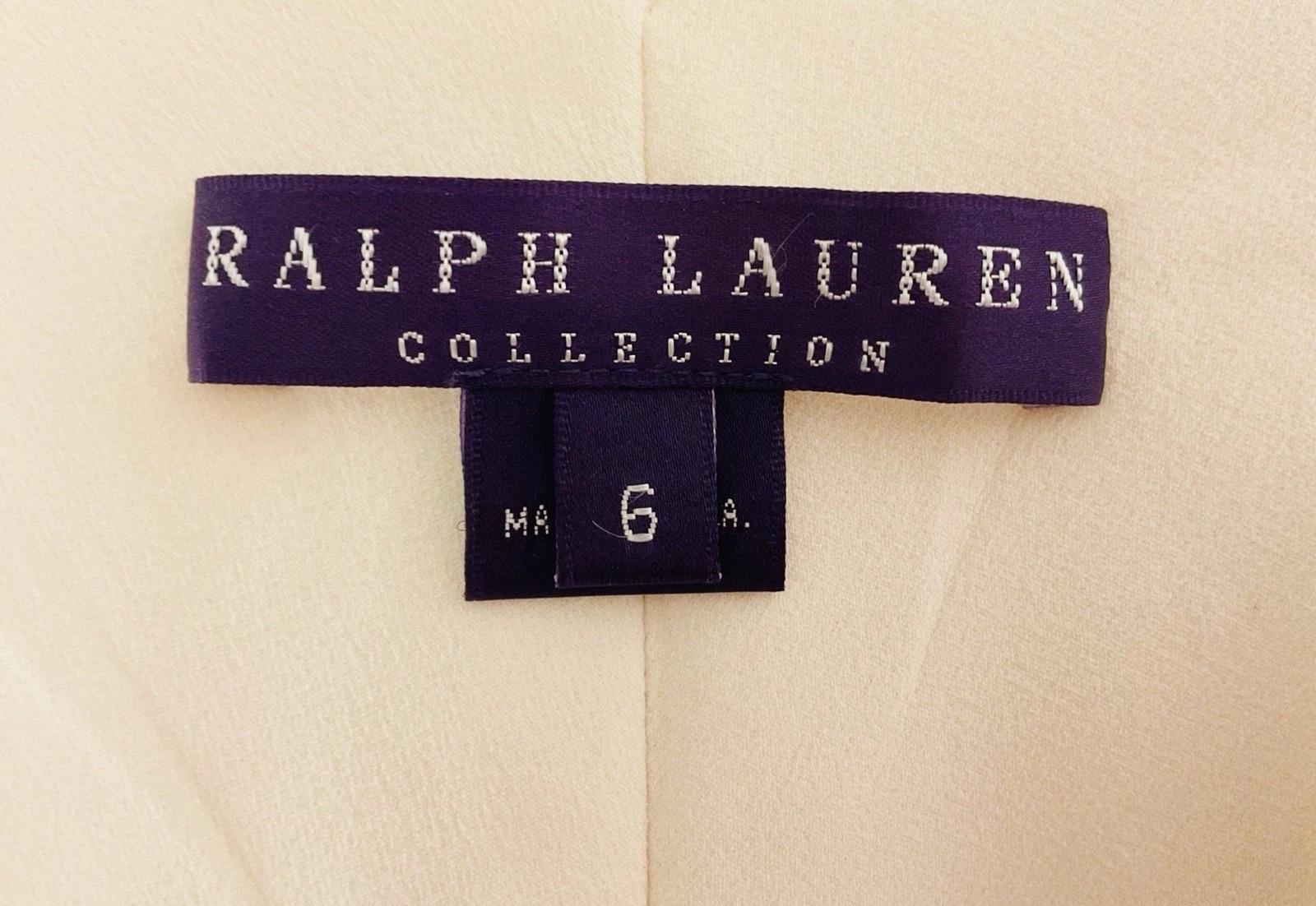 Ralph Lauren Collection Silk V-neck Low Back wedding Gown Spring 2002 For Sale 1