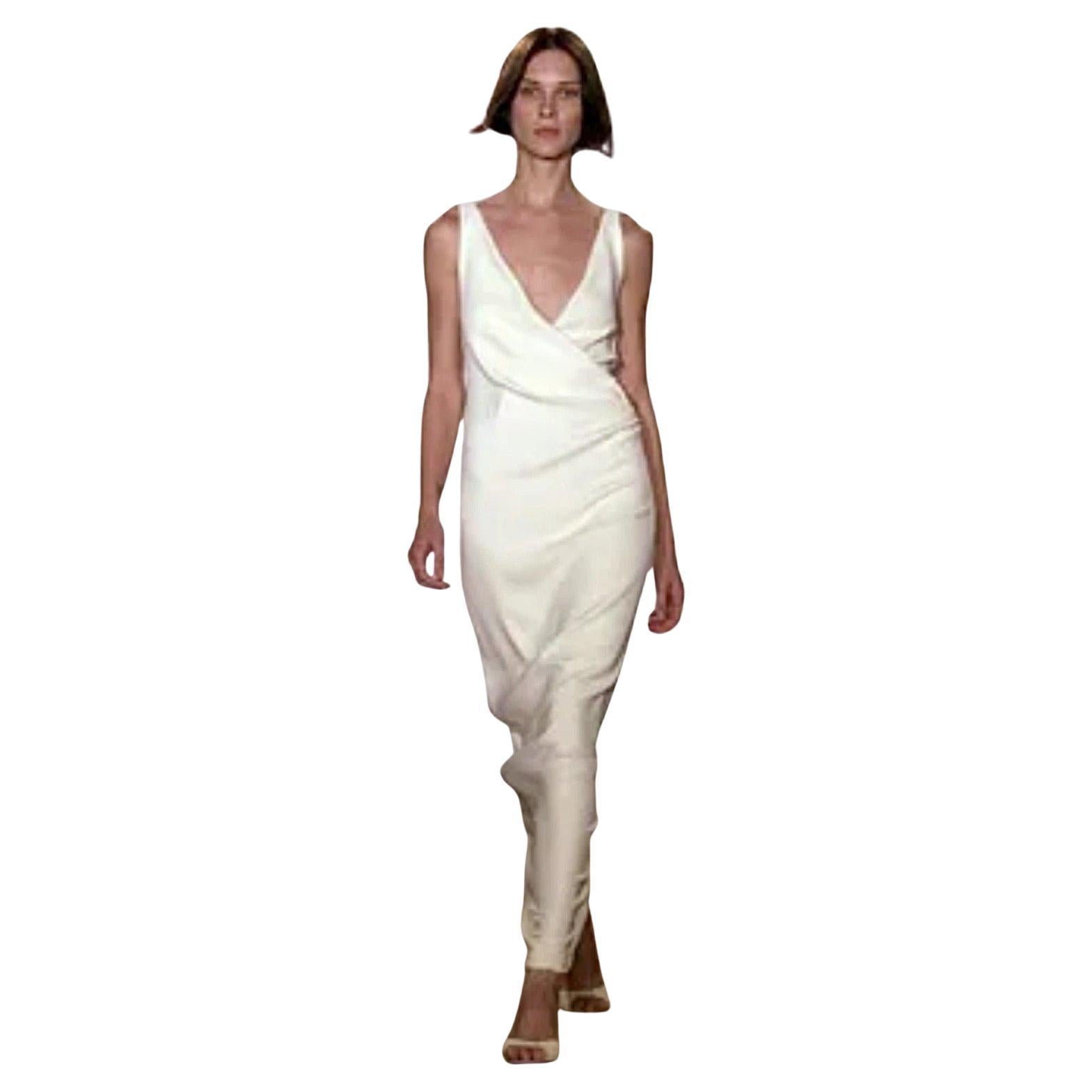 Ralph Lauren Collection Silk V-neck Low Back wedding Gown Spring 2002 For Sale