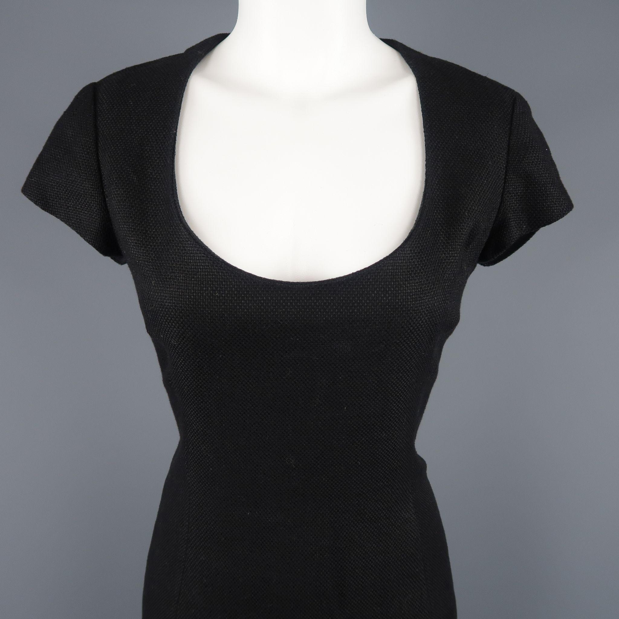 RALPH LAUREN COLLECTION dress comes in black woven linen fabric with a scoop neck, cap sleeves, and sheath silhouette. Made in USA.  RETAILED AT $1990
 
Good Pre-Owned Condition.
Marked: 8
 
Measurements:
 
Shoulder: 15 in.
Bust: 36 in.
Waist: 32