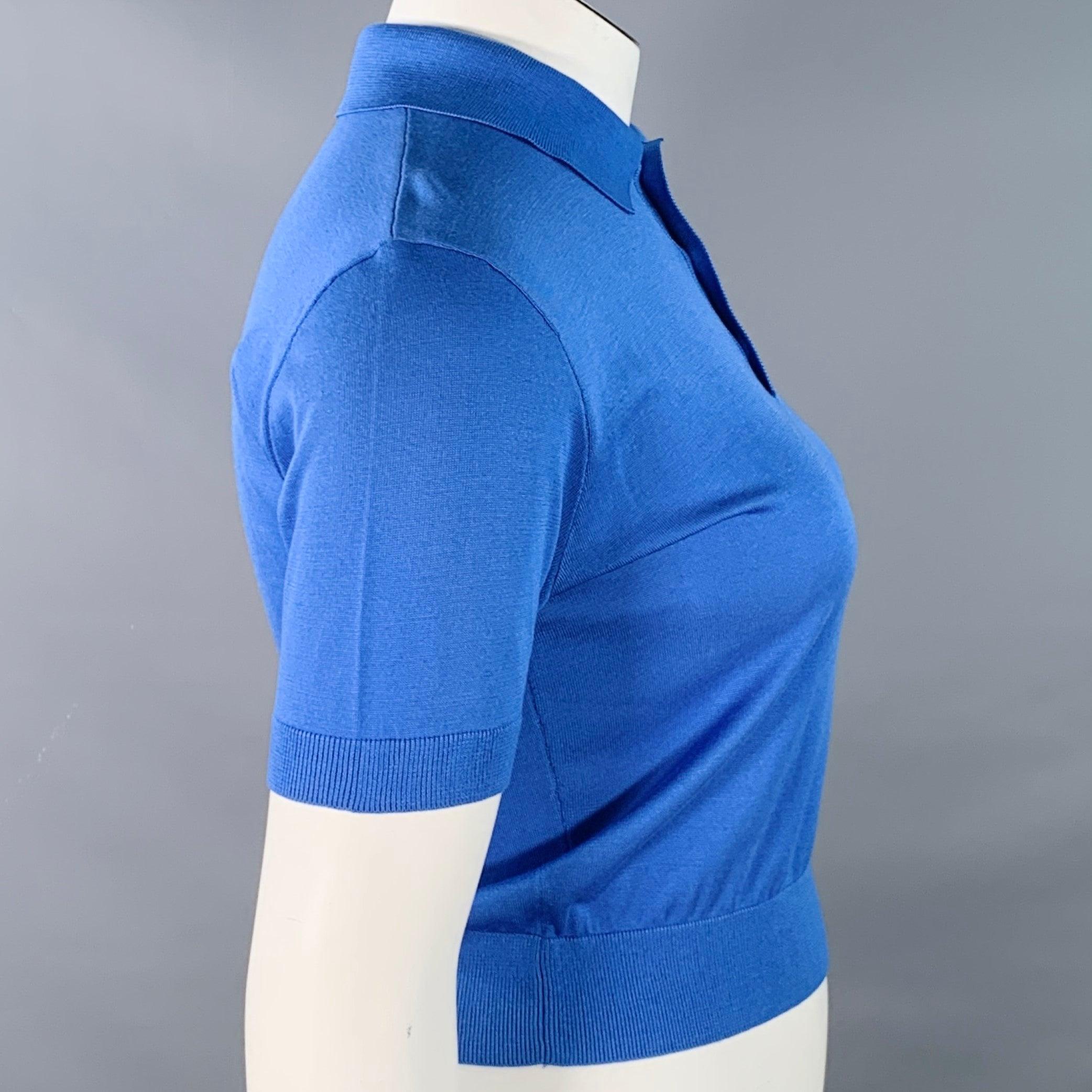 RALPH LAUREN COLLECTION Size L Bleu Mulberry Silk Embroidered Polo Casual Top Excellent état - En vente à San Francisco, CA