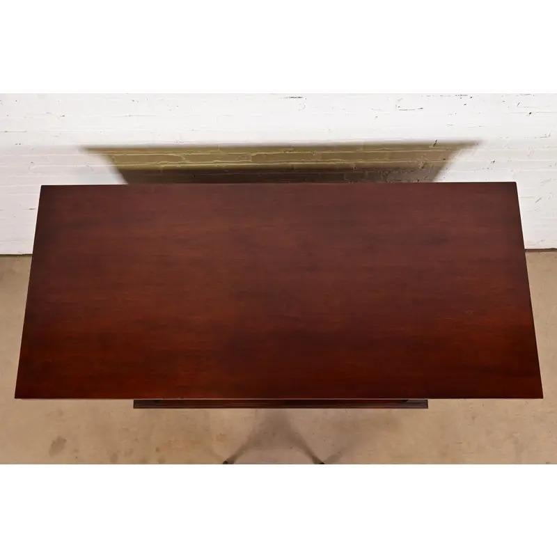 Cassettiera impero in mogano Ralph Lauren in vendita 7