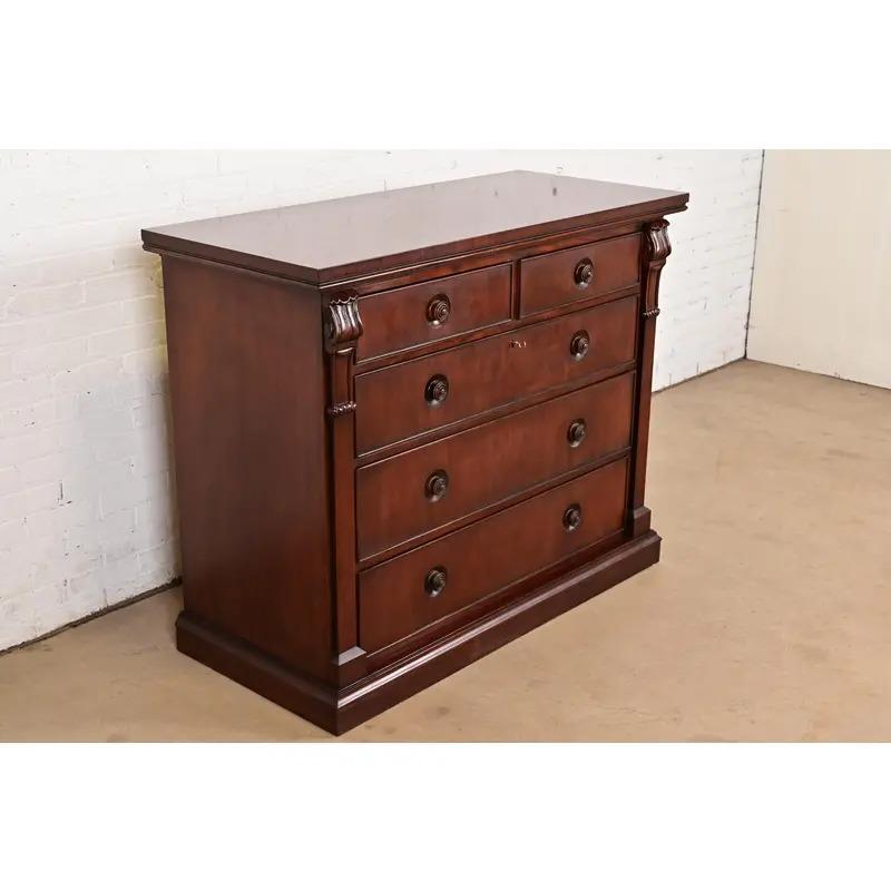 Cassettiera impero in mogano Ralph Lauren In condizioni buone in vendita a South Bend, IN