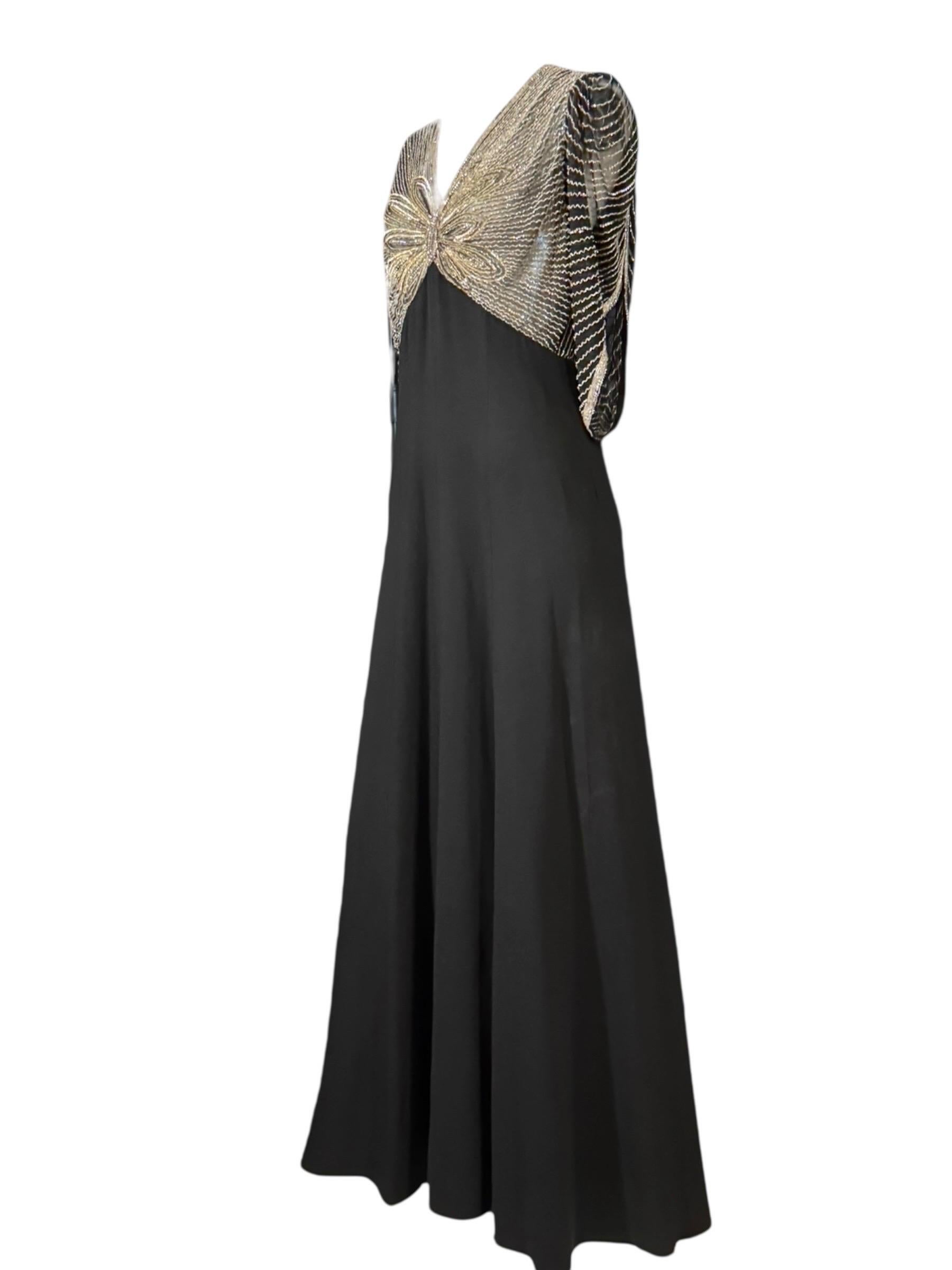 Ralph Lauren - Passerella Autunno 2011 - Abito in crepe nero con corpetto di perline a farfalla in vendita 5