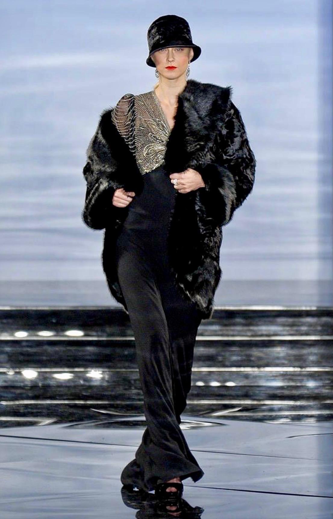 Nero Ralph Lauren - Passerella Autunno 2011 - Abito in crepe nero con corpetto di perline a farfalla in vendita