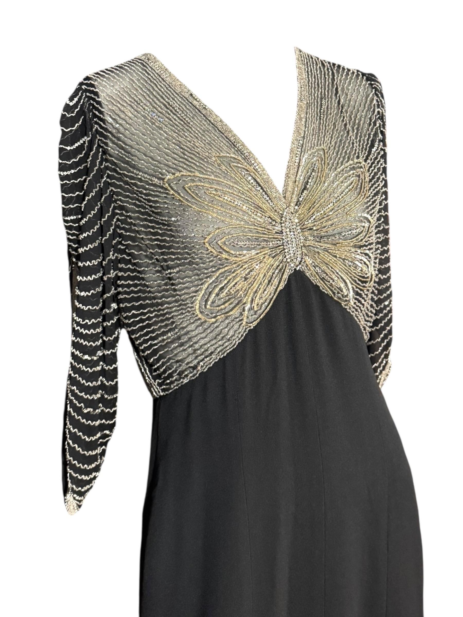 Ralph Lauren - Passerella Autunno 2011 - Abito in crepe nero con corpetto di perline a farfalla in vendita 4