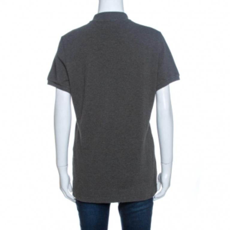 Questa polo di Polo Ralph Lauren è un must have. Realizzata in cotone di qualità, questa creazione grigia è elegante e confortevole. Ha un colletto semplice, maniche corte, logo del marchio e vestibilità skinny. Prendilo subito!