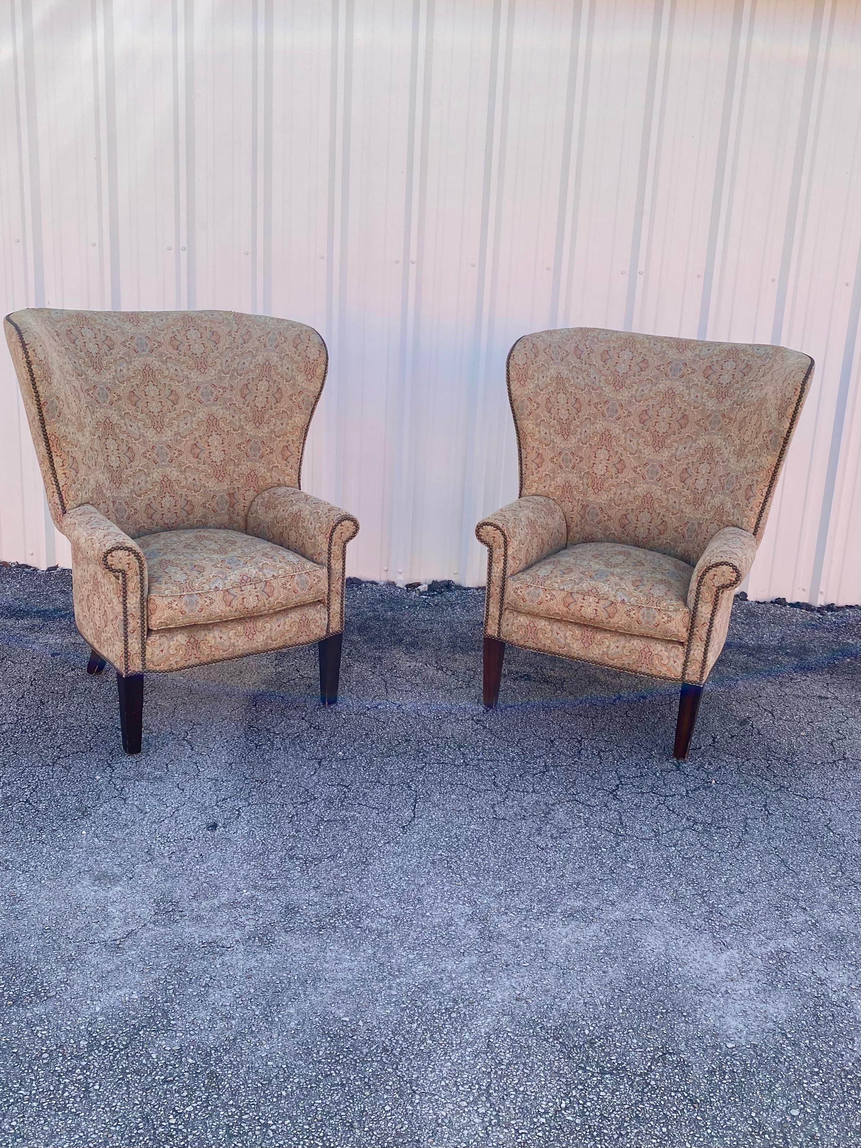 1990s XL Ralph Lauren Henredon Sculptural Curved Wing Chairs, Set of 2 In Excellent Condition For Sale In Fort Lauderdale, FL