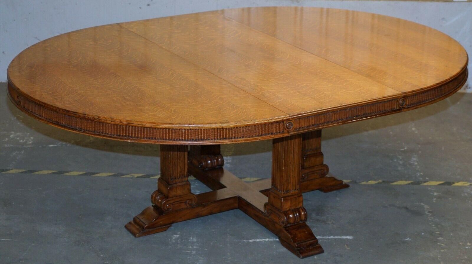 Ralph Lauren Hither Hills 6-10 Person Large Round Extending to Oval Dining Table 2