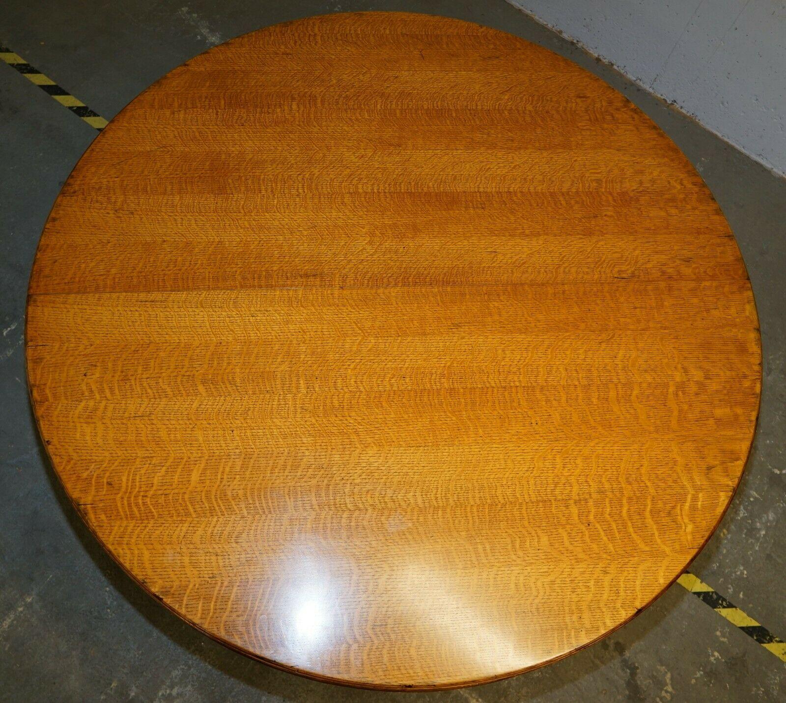 10 person round dining table