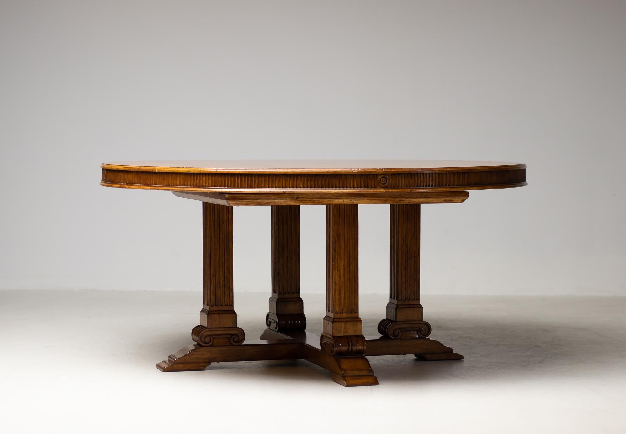 Hand-Crafted Ralph Lauren Hither Hills 6-10 Person Large Round Extending to Oval Dining Table