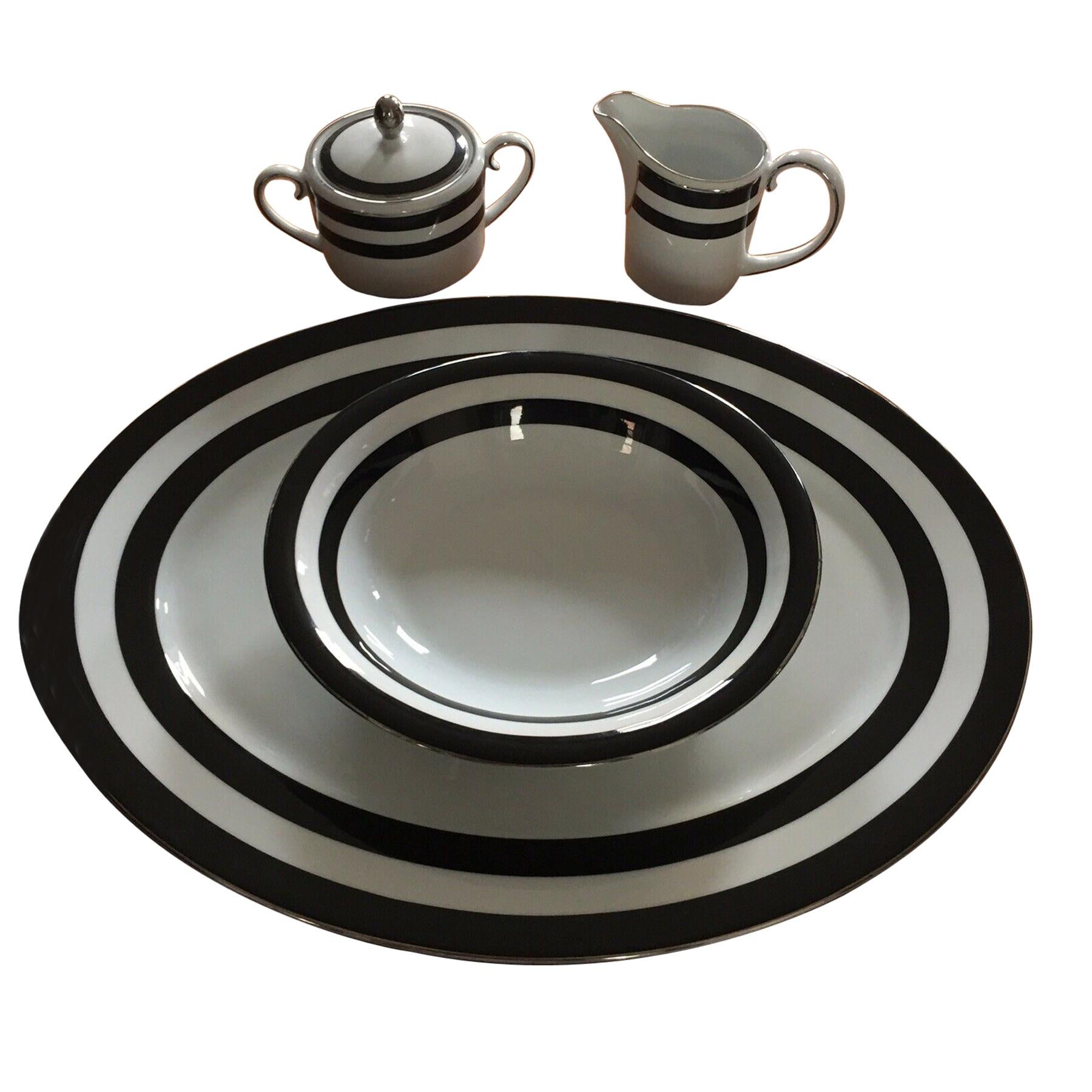 Ralph Lauren Home 4-Piece Serving Set in Spectator Black Pattern