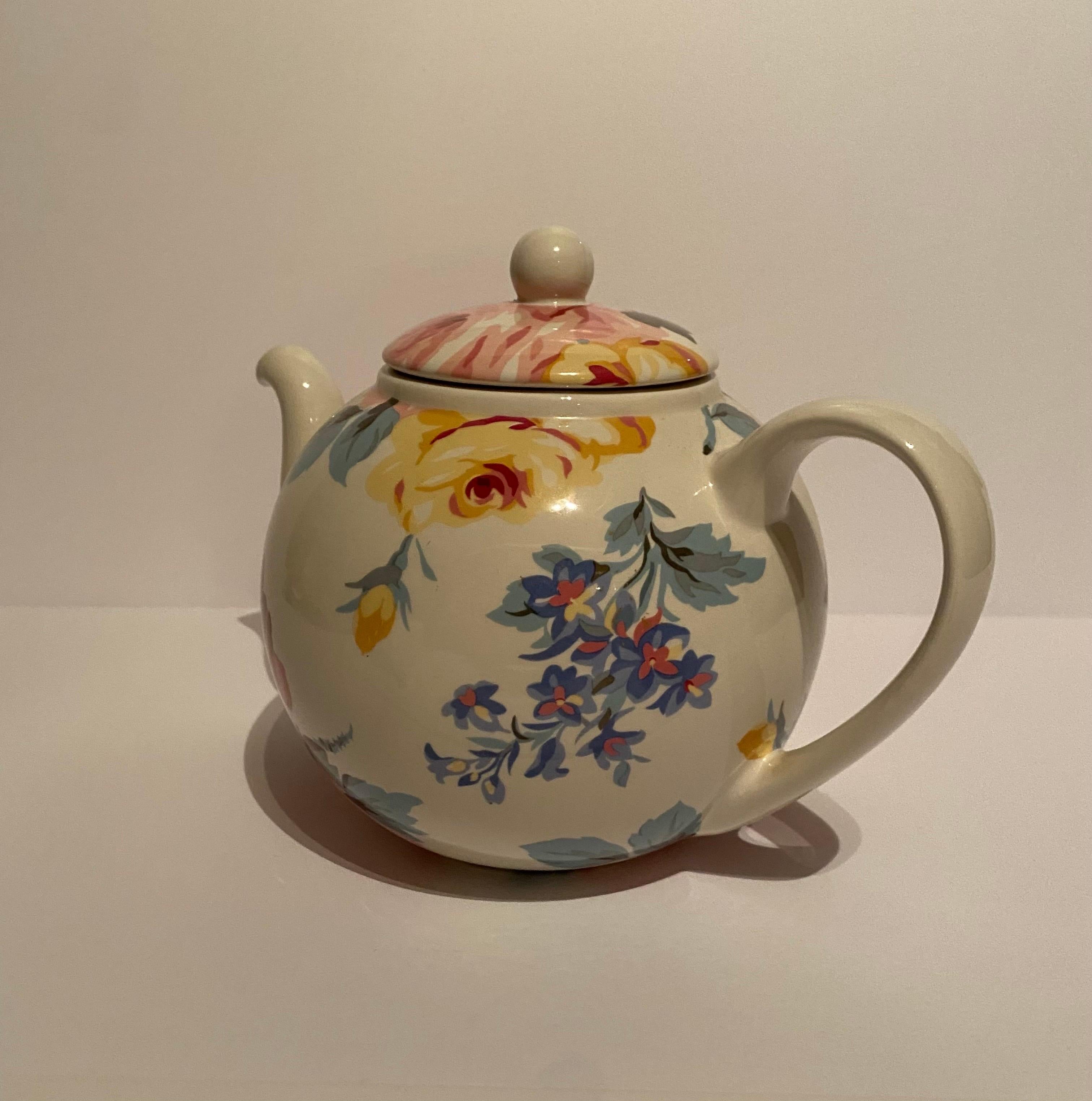 American Classical Ralph Lauren Home Kirsty Floral Teapot & Lid