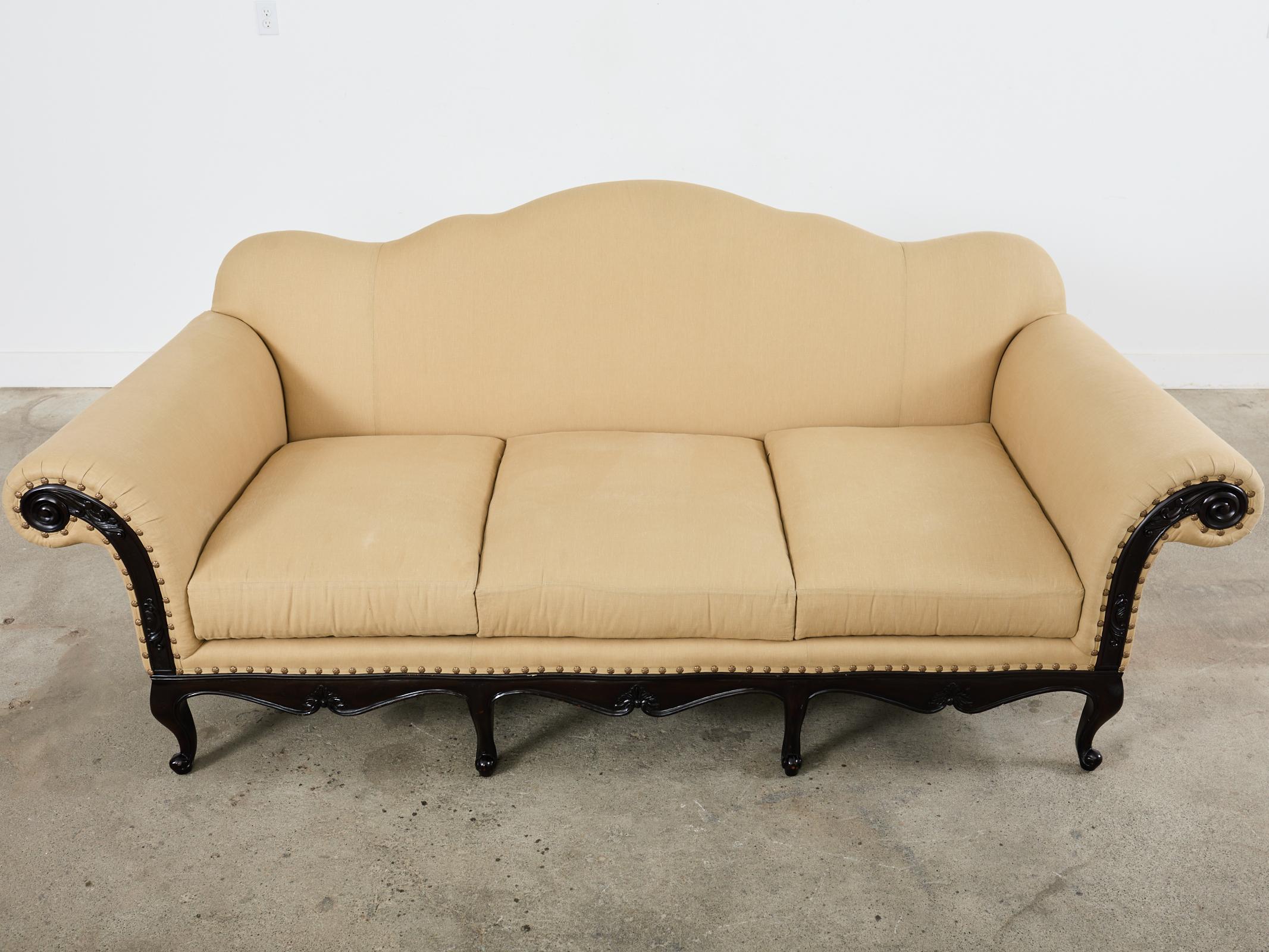 Ralph Lauren Home St. Germain, venezianisches Sofa  (Handgefertigt) im Angebot