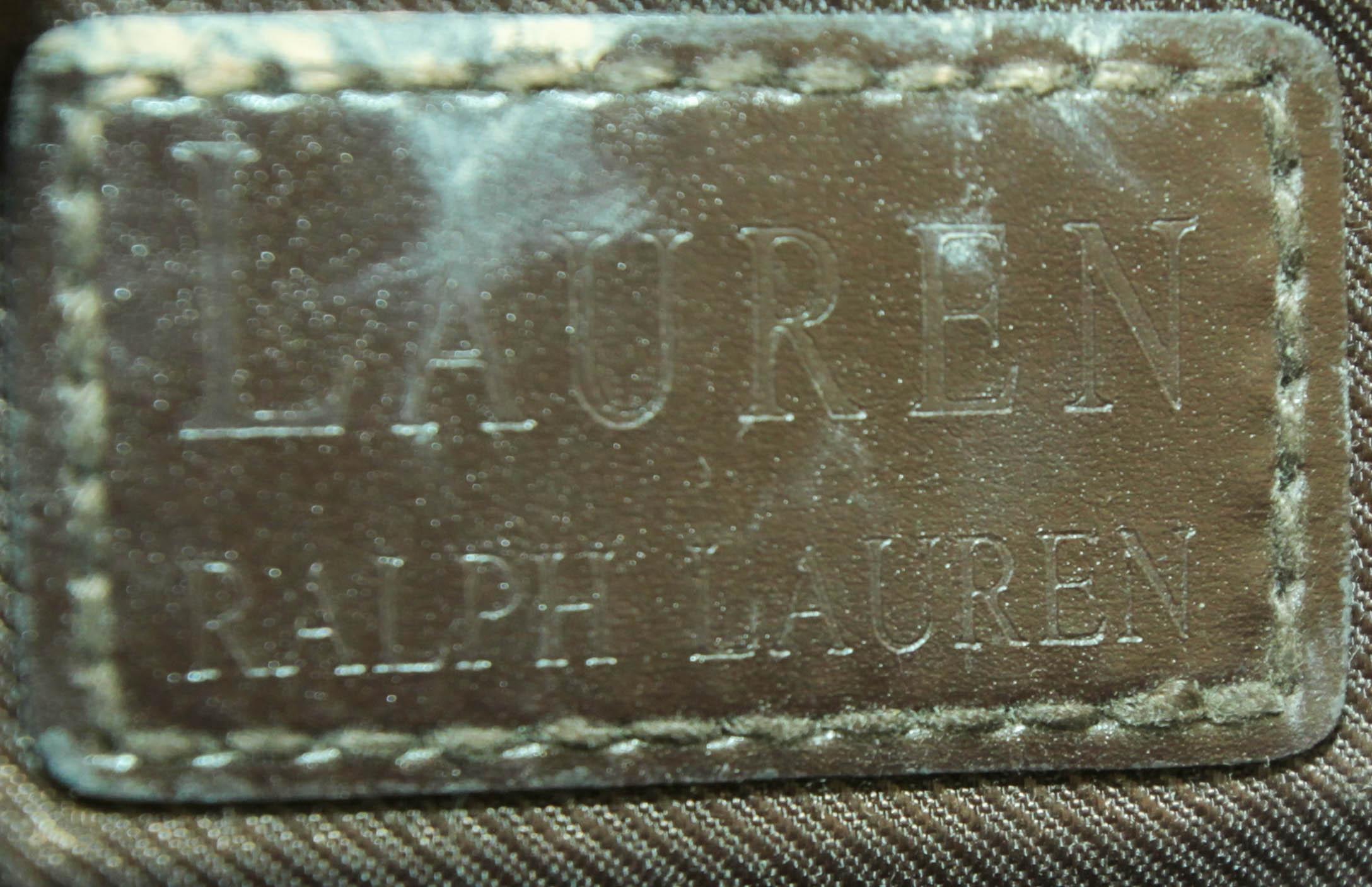 Ralph Lauren Kosmetiktasche mit Hahnentrittmuster Brieftasche im Angebot 7