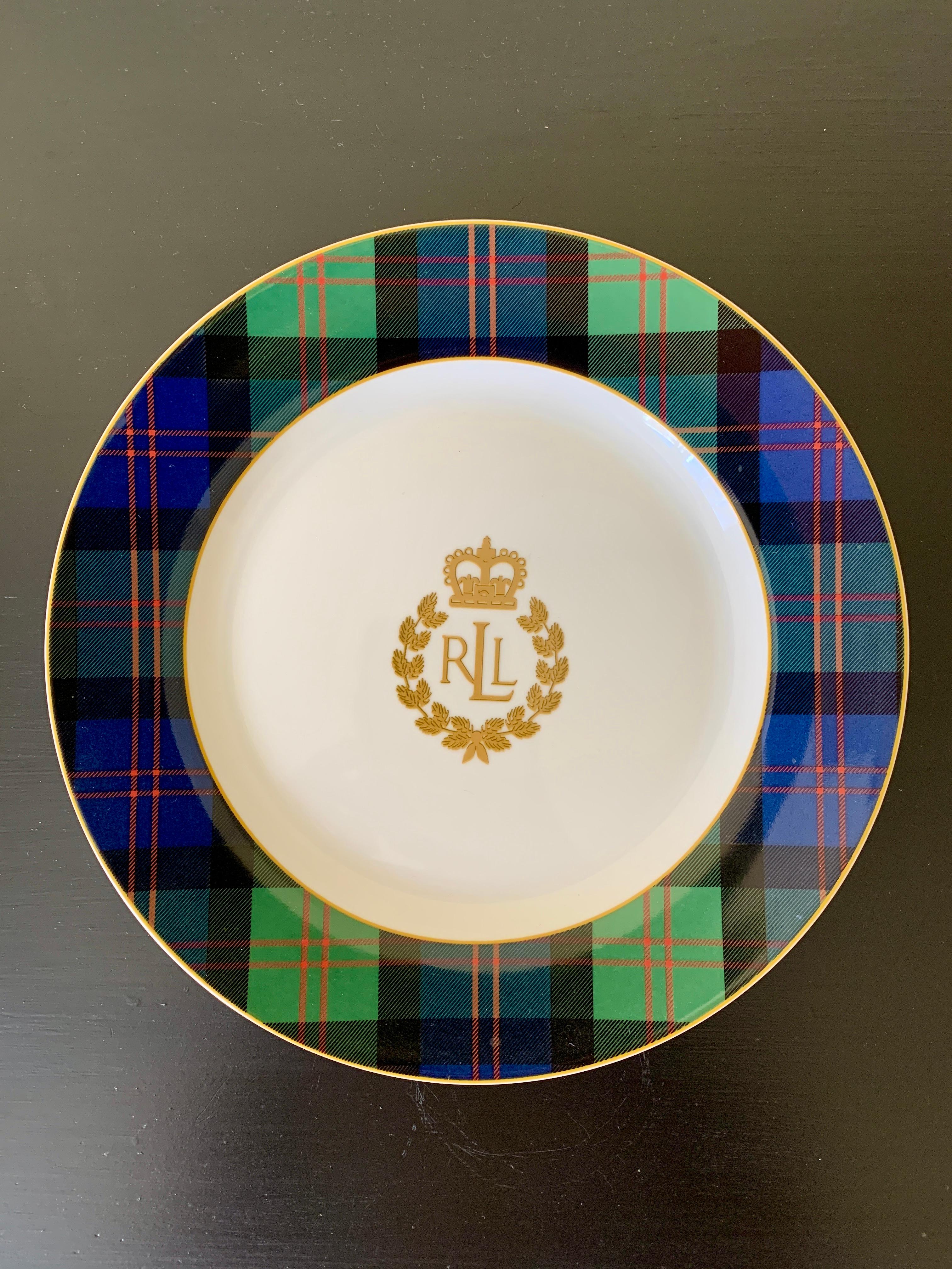 British Colonial Ralph Lauren Knockhill Tartan Plaid Luncheon Plates, Pair For Sale