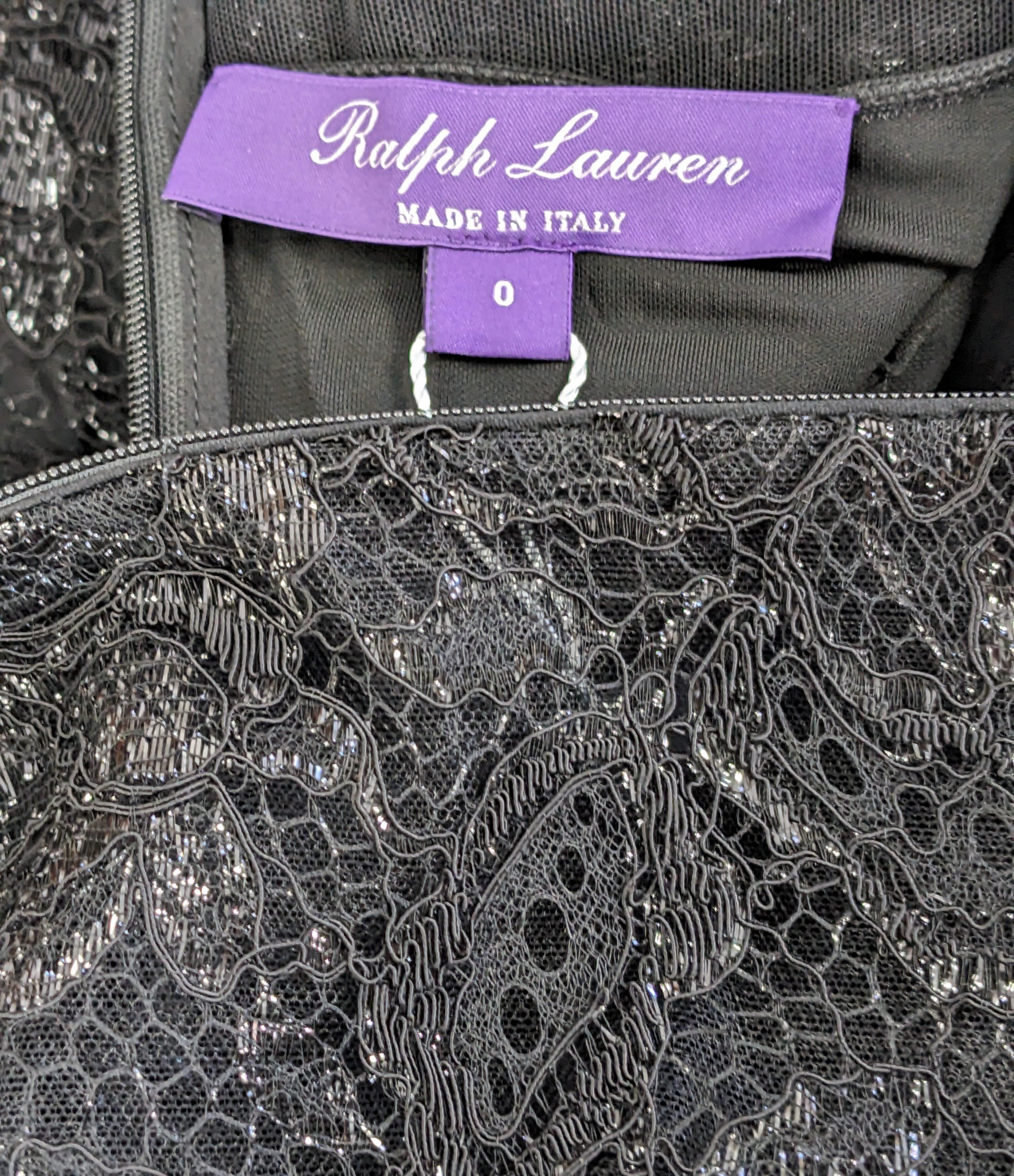Robe fourreau en dentelle métallique laquée, Ralph Lauren Purple Label en vente 6
