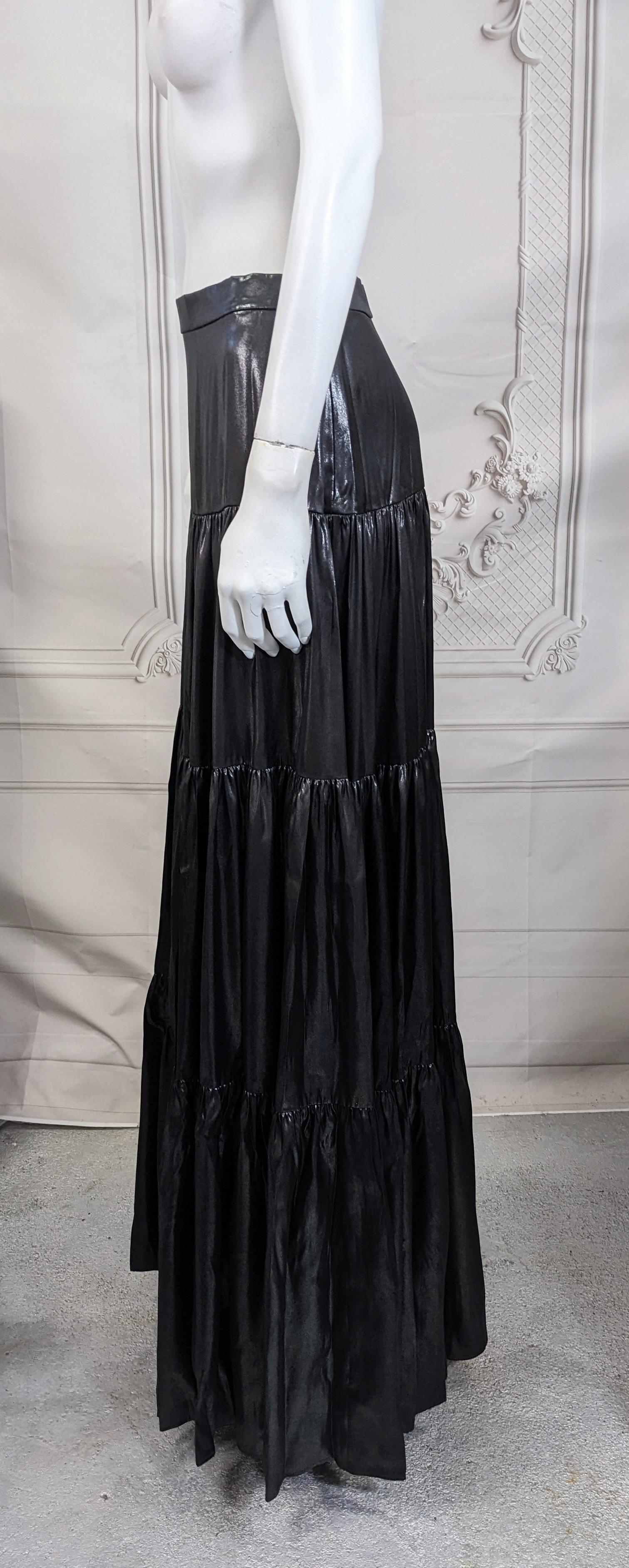 Jupe paysanne en soie laquée, Ralph Lauren Purple Label Excellent état - En vente à New York, NY