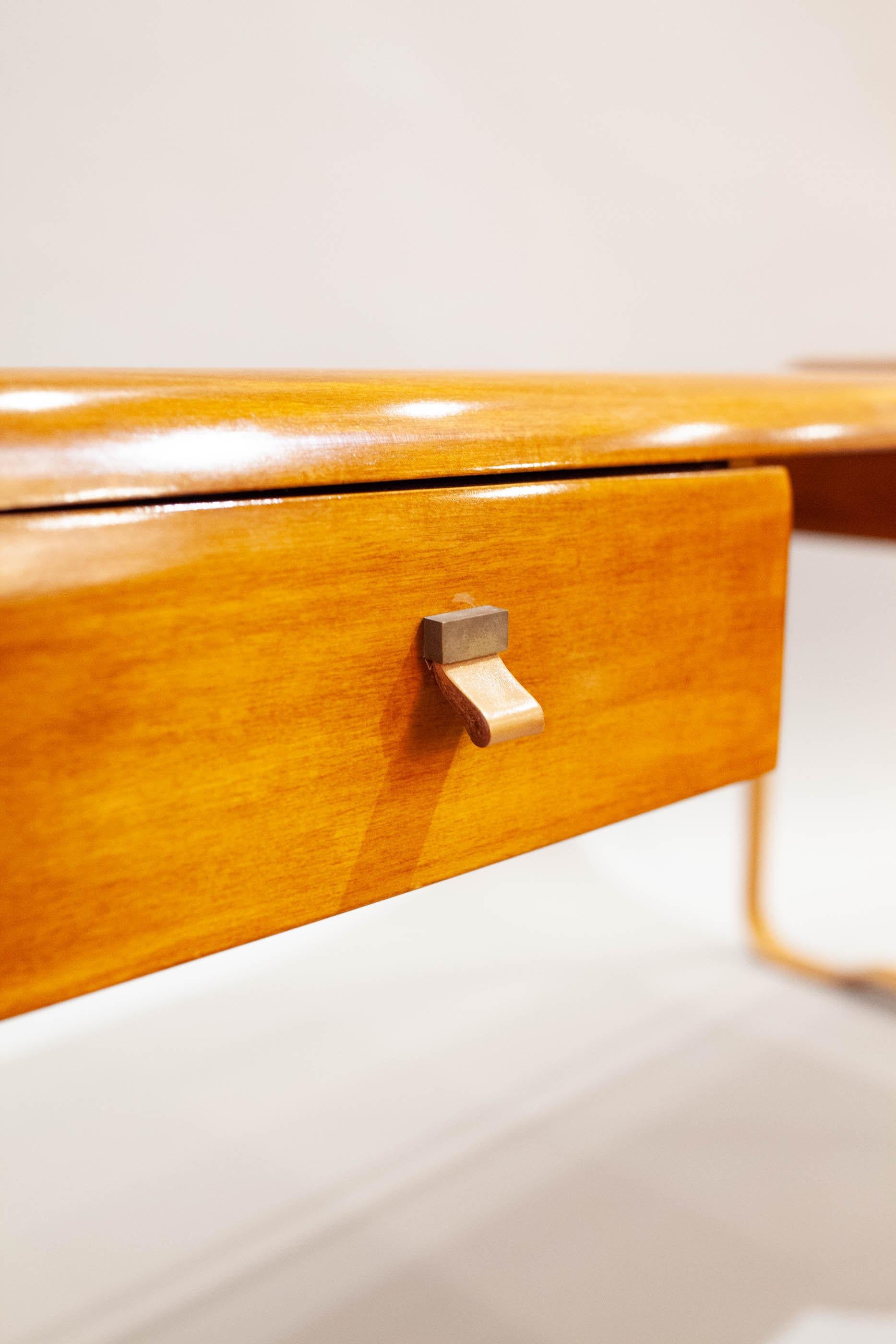 Ralph Lauren Leather and Wood Desk In Good Condition In Hudson, NY
