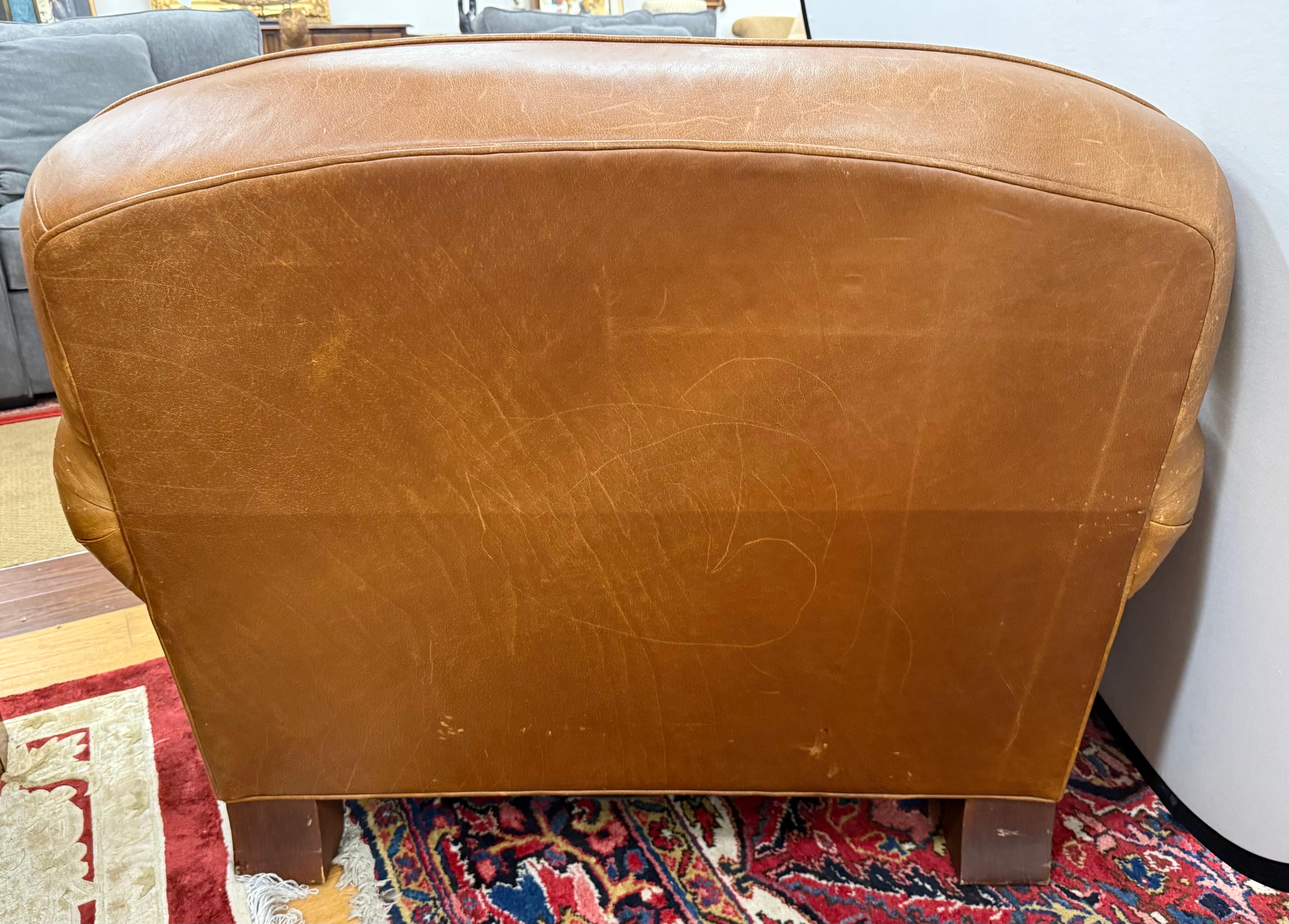 Ralph Lauren Lesesessel aus Leder und passender Ottoman (Ende des 20. Jahrhunderts) im Angebot
