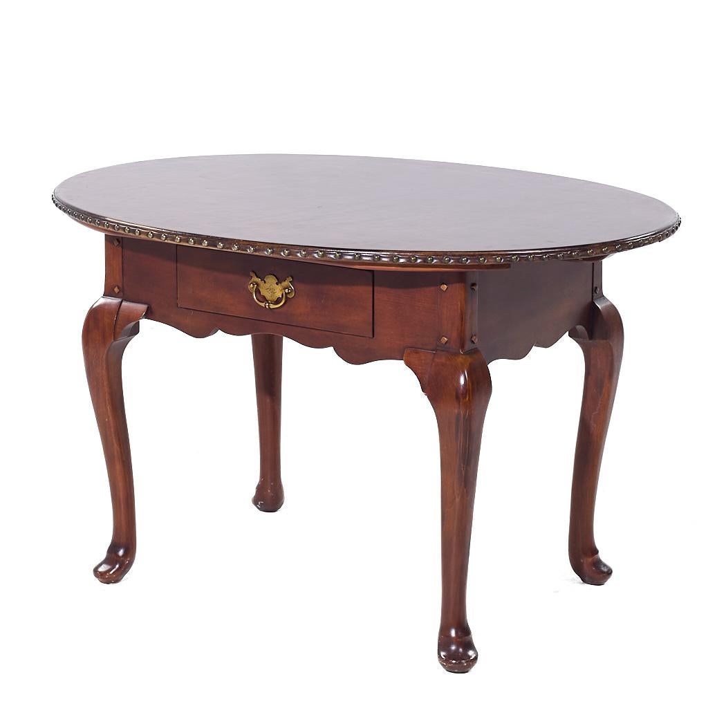 Américain Ralph Lauren Mahogany George III Style Oval Leather Top Library Table en vente