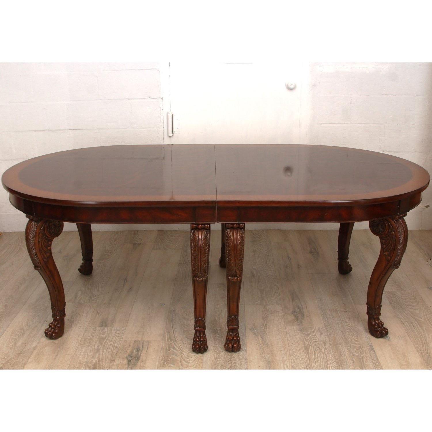 Table de salle à manger extensible traditionnelle Ralph Lauren en acajou en vente 2