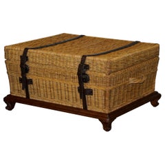 Ralph Lauren Marseilles Wicker Luggage Trunk Coffee Table Huge Internal Storage