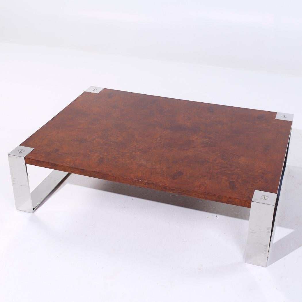 Ralph Lauren Mid Century Burlwood y acero inoxidable Cocktail Coffee Table Estadounidense en venta