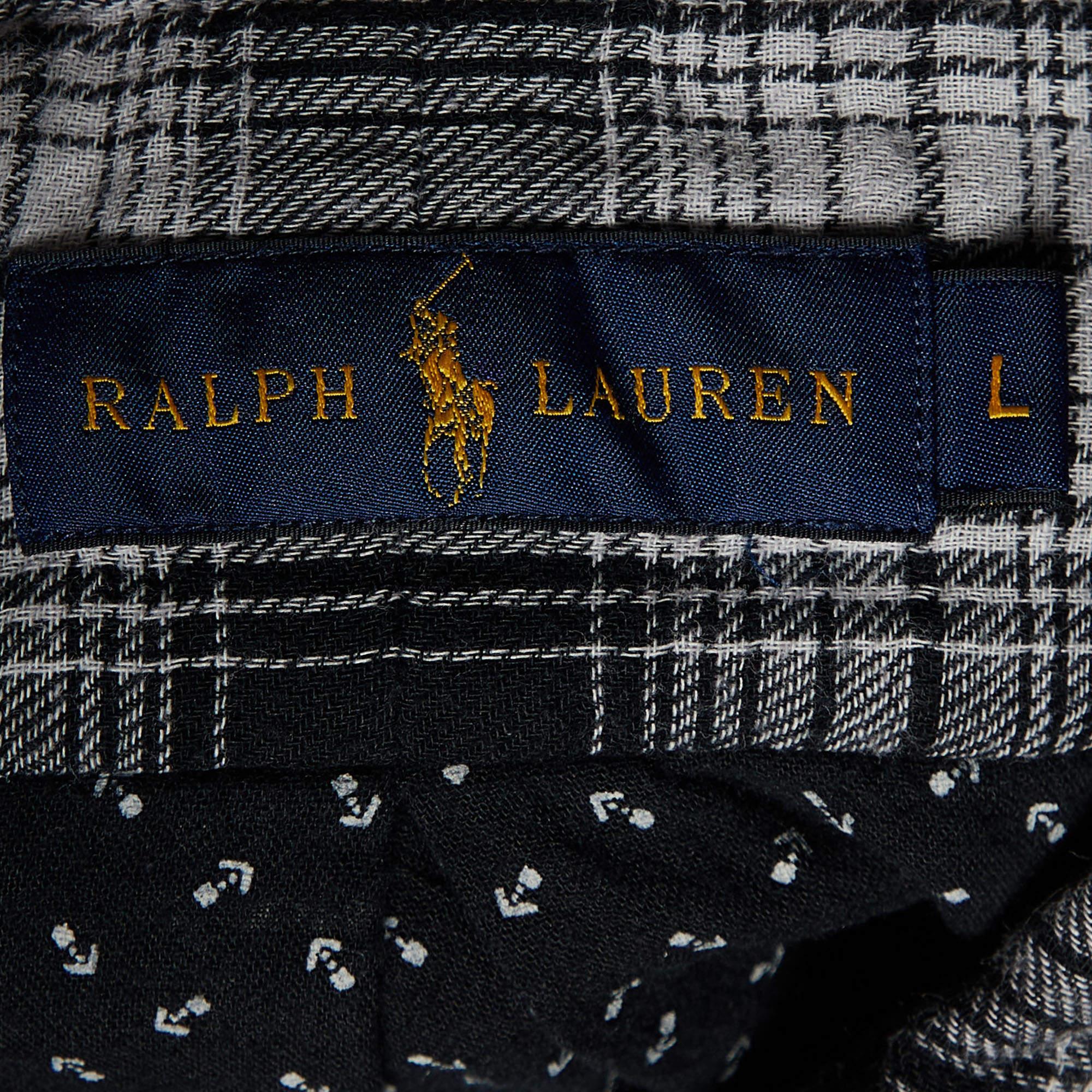 Ralph Lauren Camicia Button Down in cotone a quadri monocromatici L. In condizioni buone in vendita a Dubai, Al Qouz 2