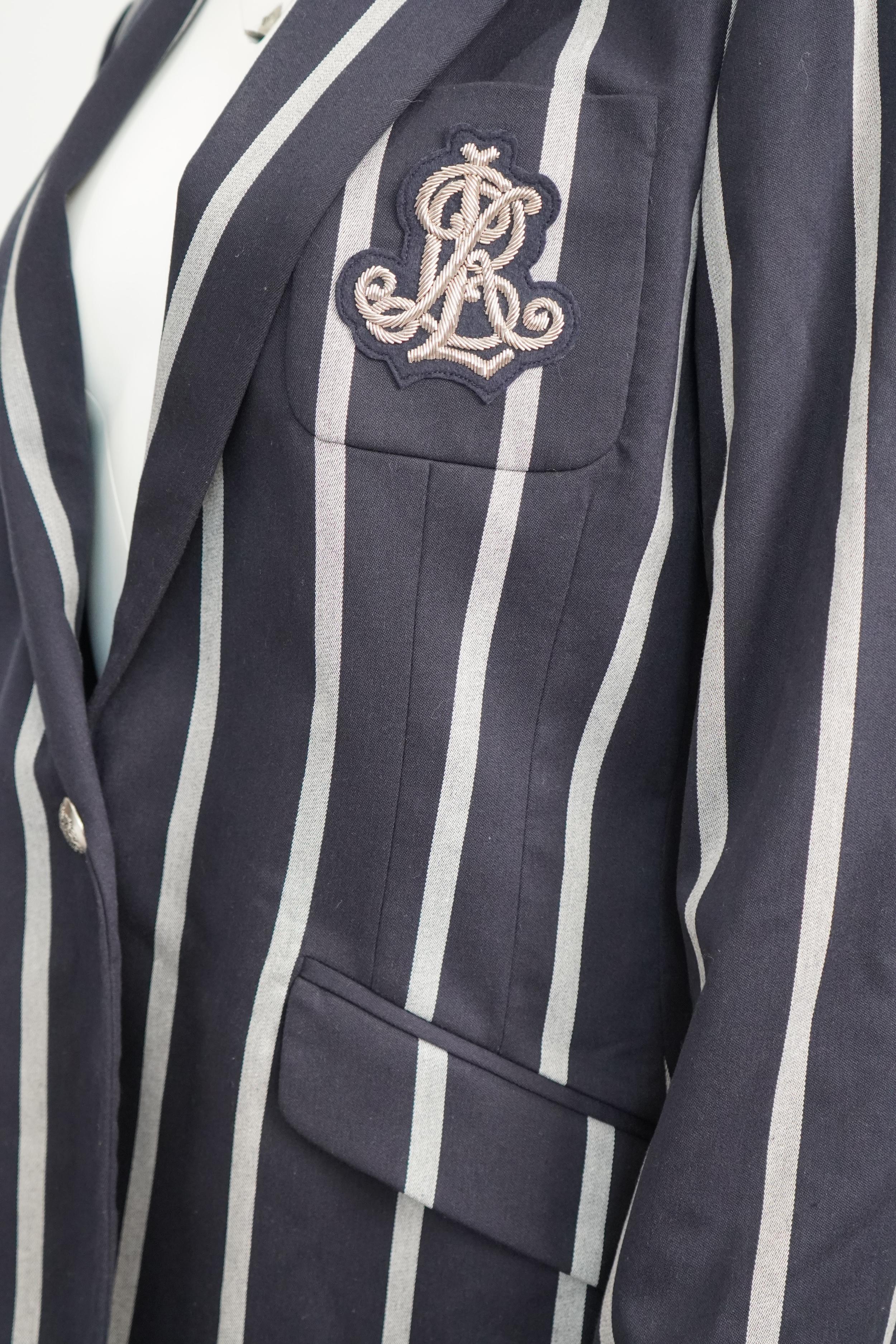 Ralph Lauren Navy striped blazer In New Condition For Sale In Beverly Hills, CA