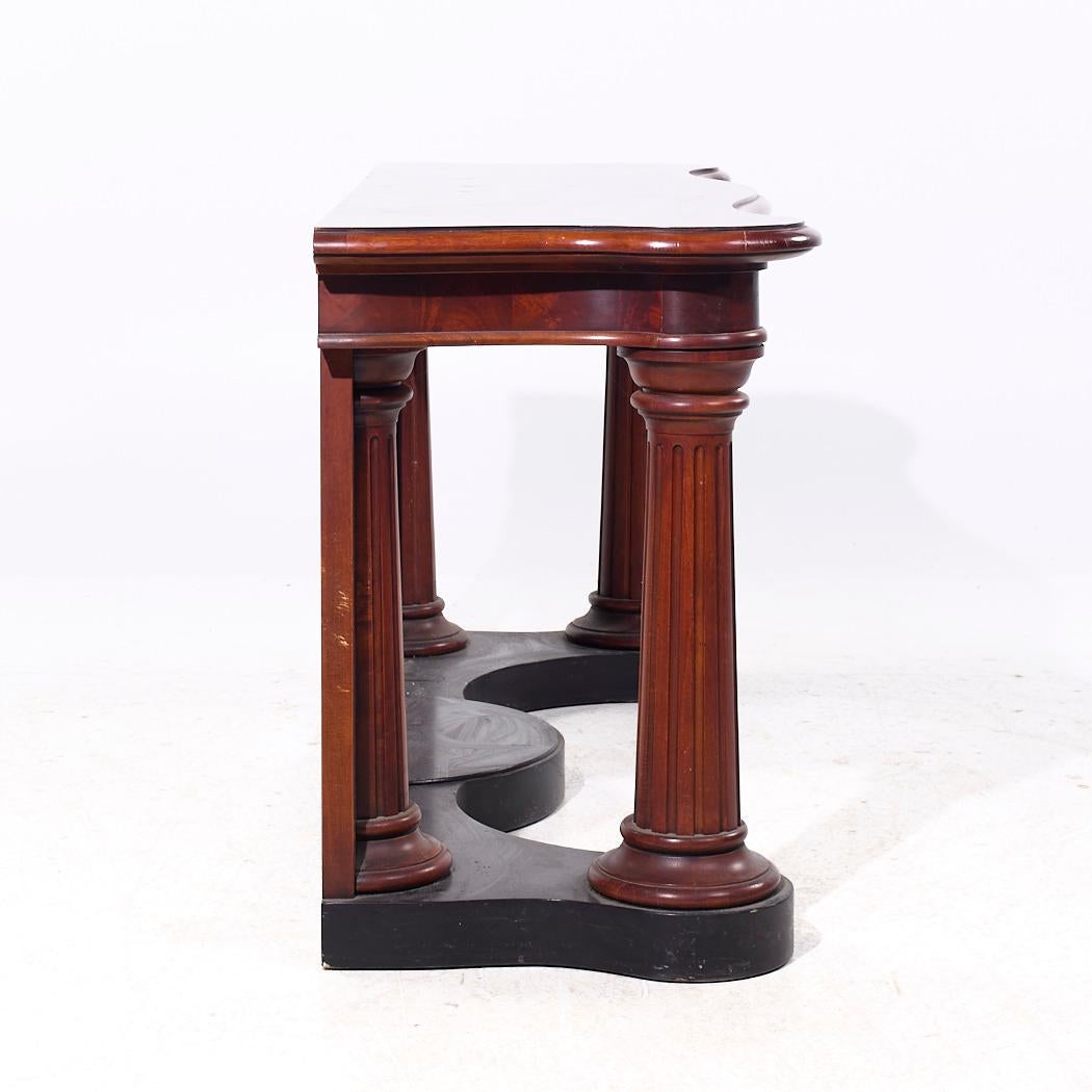 Américain Ralph Lauren Neoclassical Flame Mahogany Console Entry Table en vente