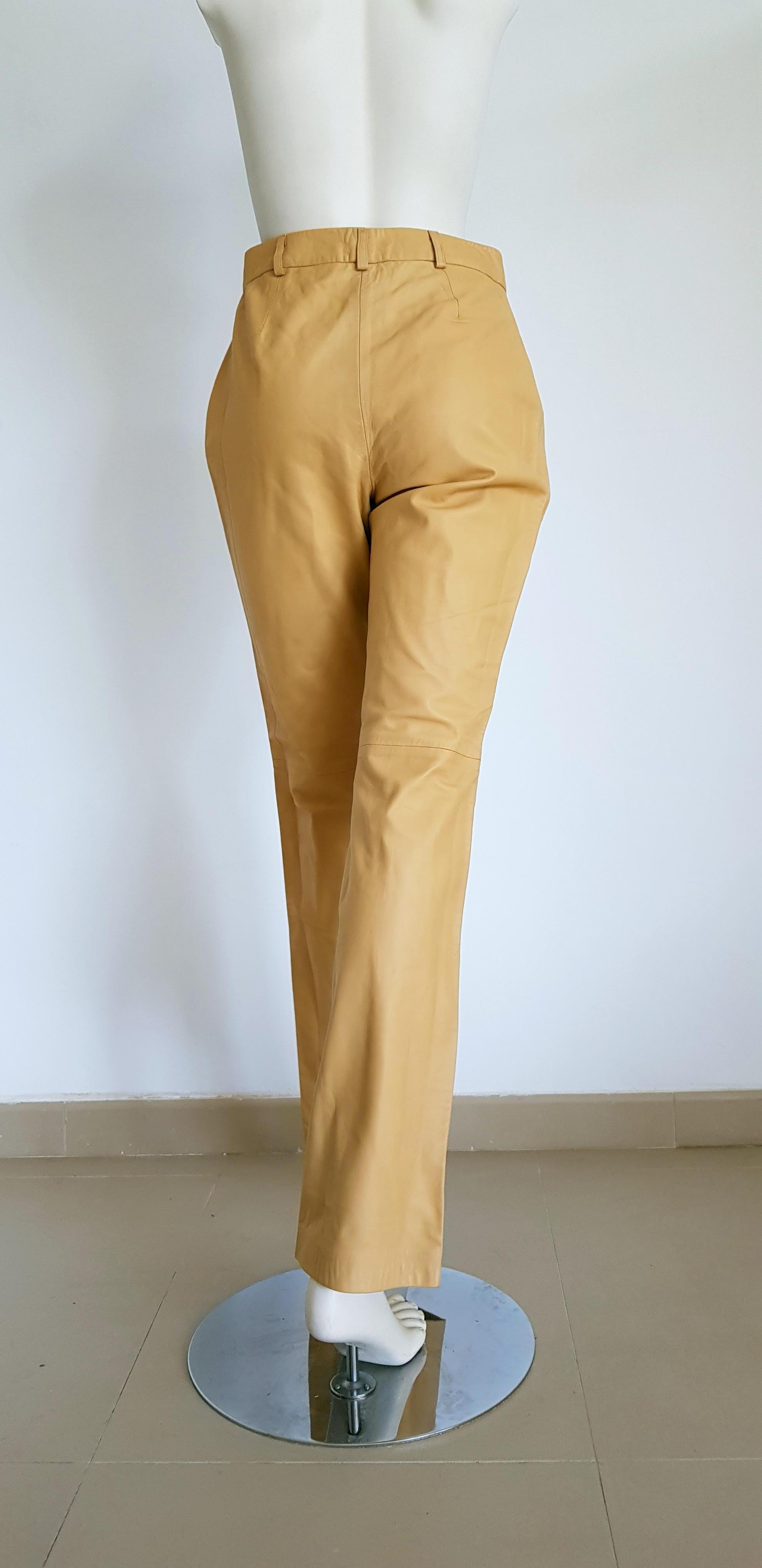 RALPH LAUREN beige light yellow leather pants - Unworn, New.

SIZE: equivalent to about Small / Medium, please review approx measurements as follows in cm. 
PANTS: lenght 105, inseam length 80, waist circumference 75, hip circumference 95, leg hem