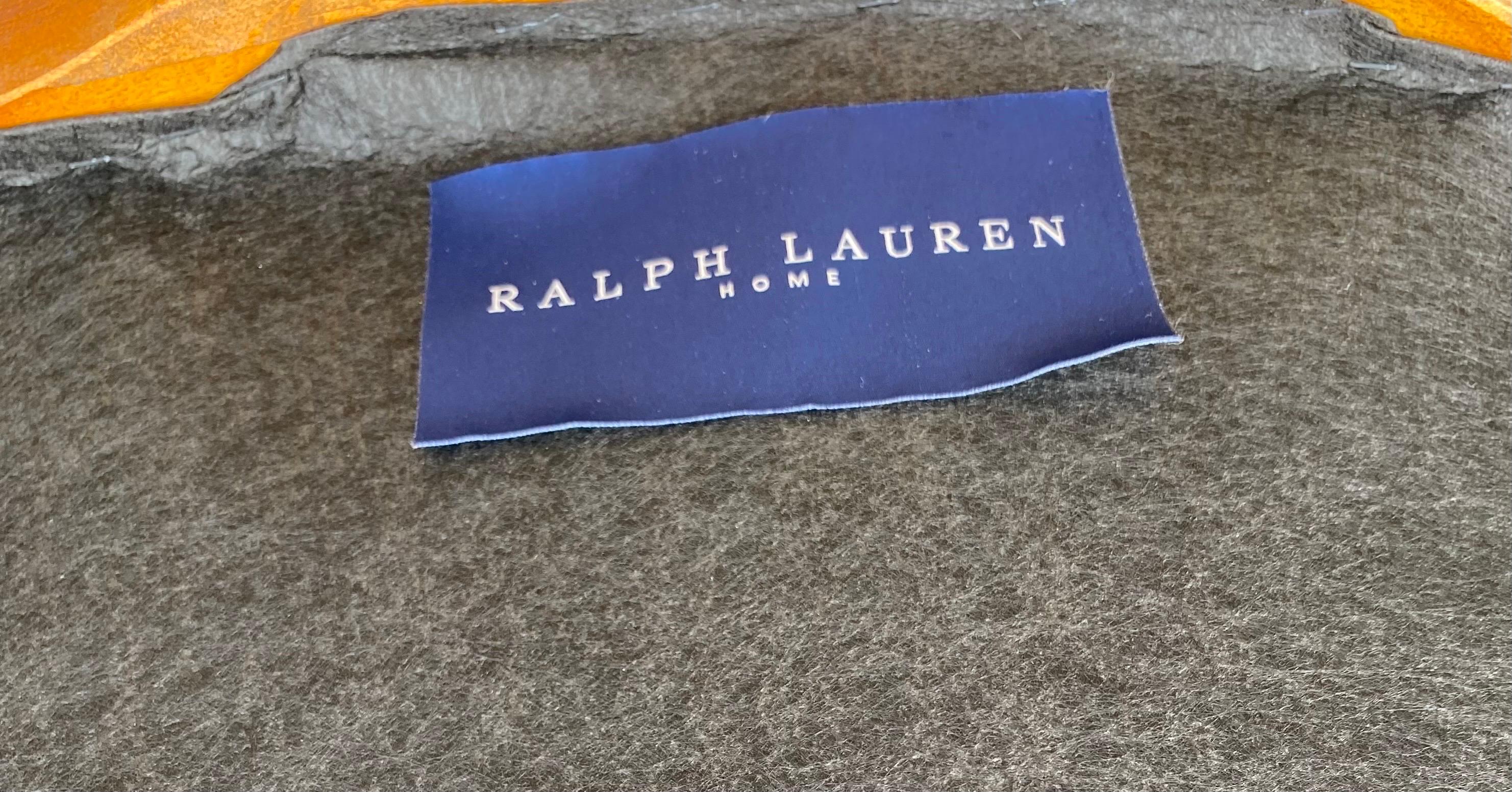 Klassischer geschnitzter Holz-Esszimmer-Beistellstuhl von Ralph Lauren Noble, ikonisch  im Angebot 8