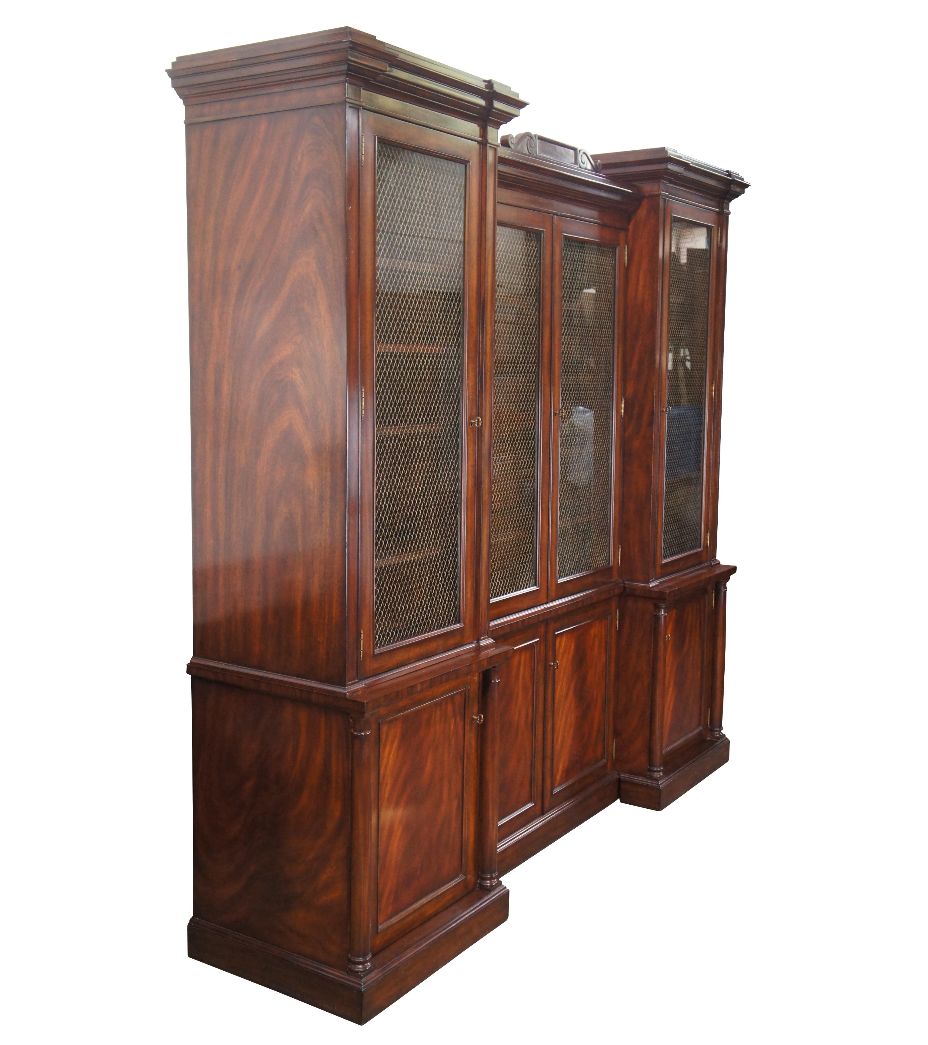 Ralph Lauren Noble Estate Georgian Mahogany Bunching China Cabinet Breakfront In Good Condition For Sale In Dayton, OH
