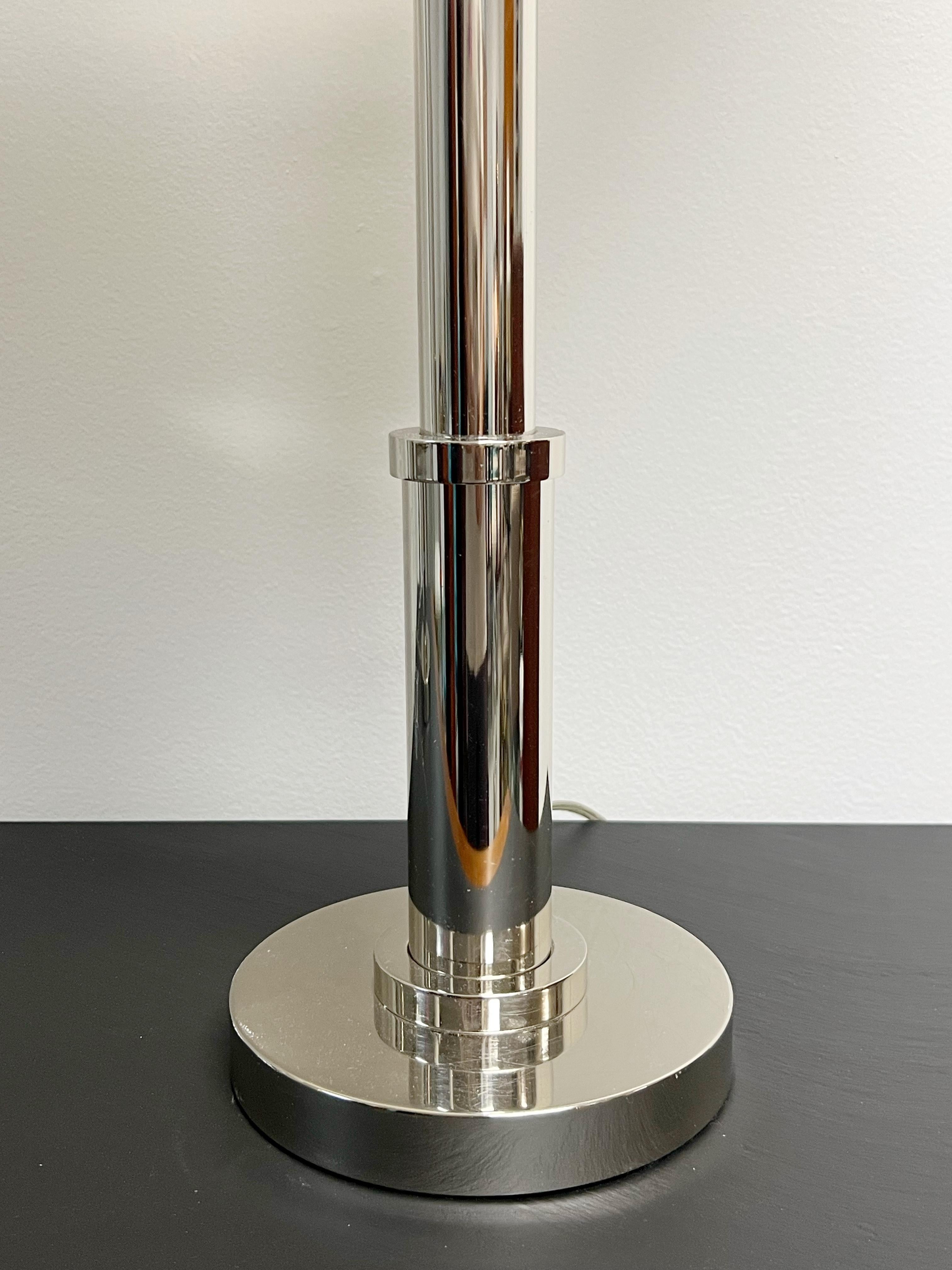 Ralph Lauren Coppia di lampade da tavolo in nichel Art Deco in vendita 1