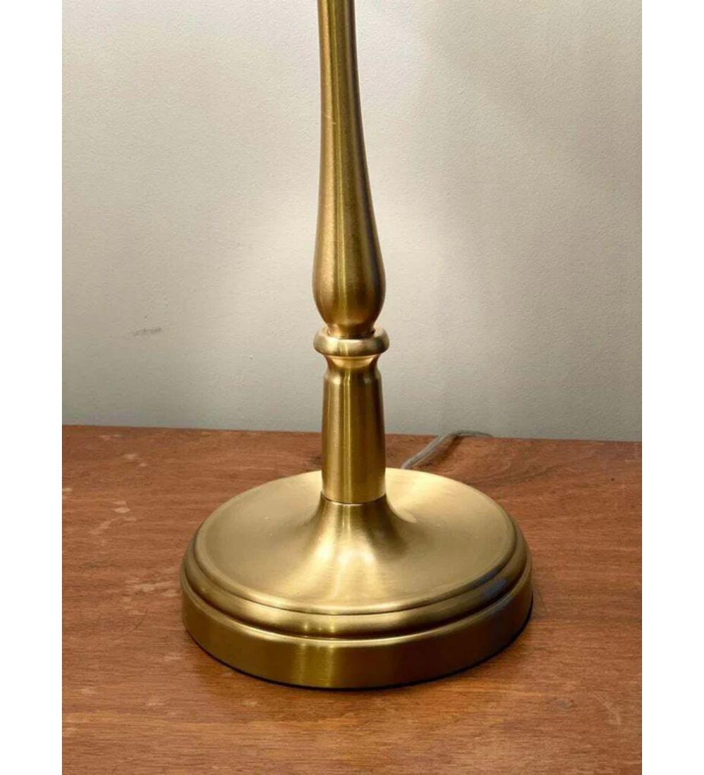 Ralph Lauren Pair of Tall Victorian Style Messing Kerzenlampe (amerikanisch)
