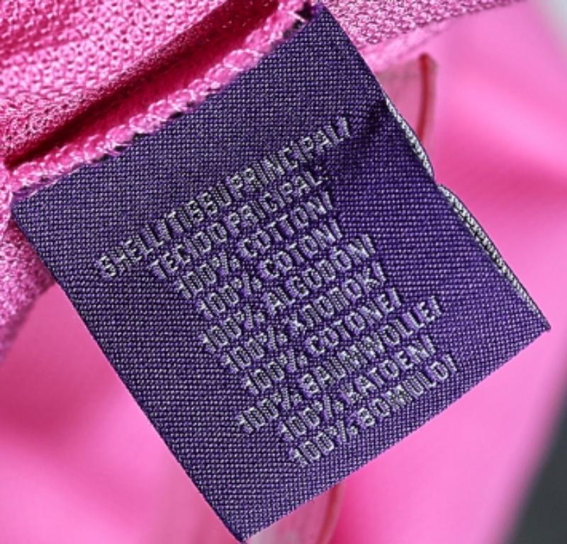 Ralph Lauren Polo à manches courtes en piqué de coton rose S Excellent état - En vente à Dubai, Al Qouz 2