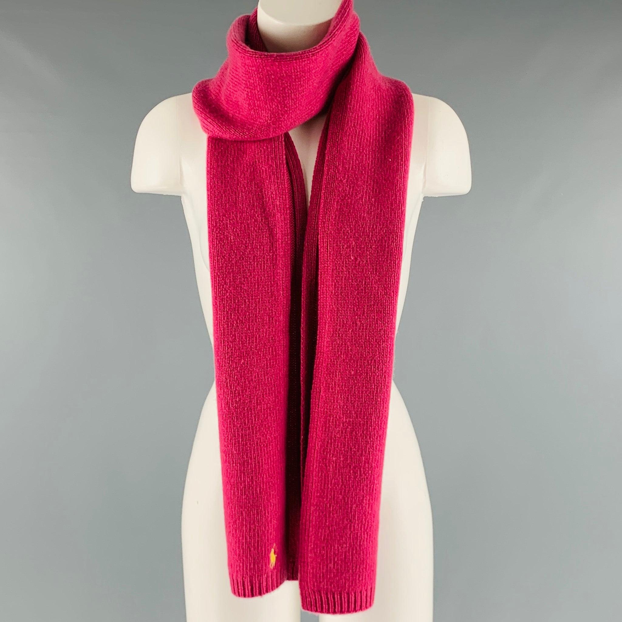 RALPH LAUREN Pink Knitted Cashmere Wool Scarves In Good Condition For Sale In San Francisco, CA