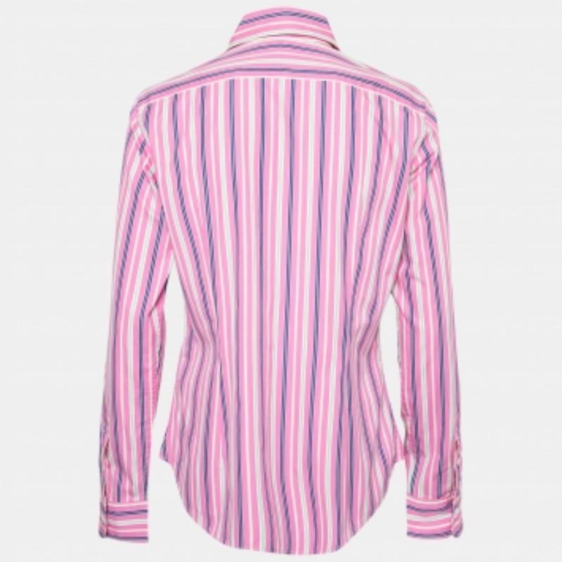 Questa camicia rosa di Ralph Lauren è comoda e chic da indossare. Questa creazione è in comodo cotone con colletto semplice, chiusura frontale con bottoni e maniche lunghe. Un paio di pantaloni sartoriali o una gonna a matita completeranno bene la