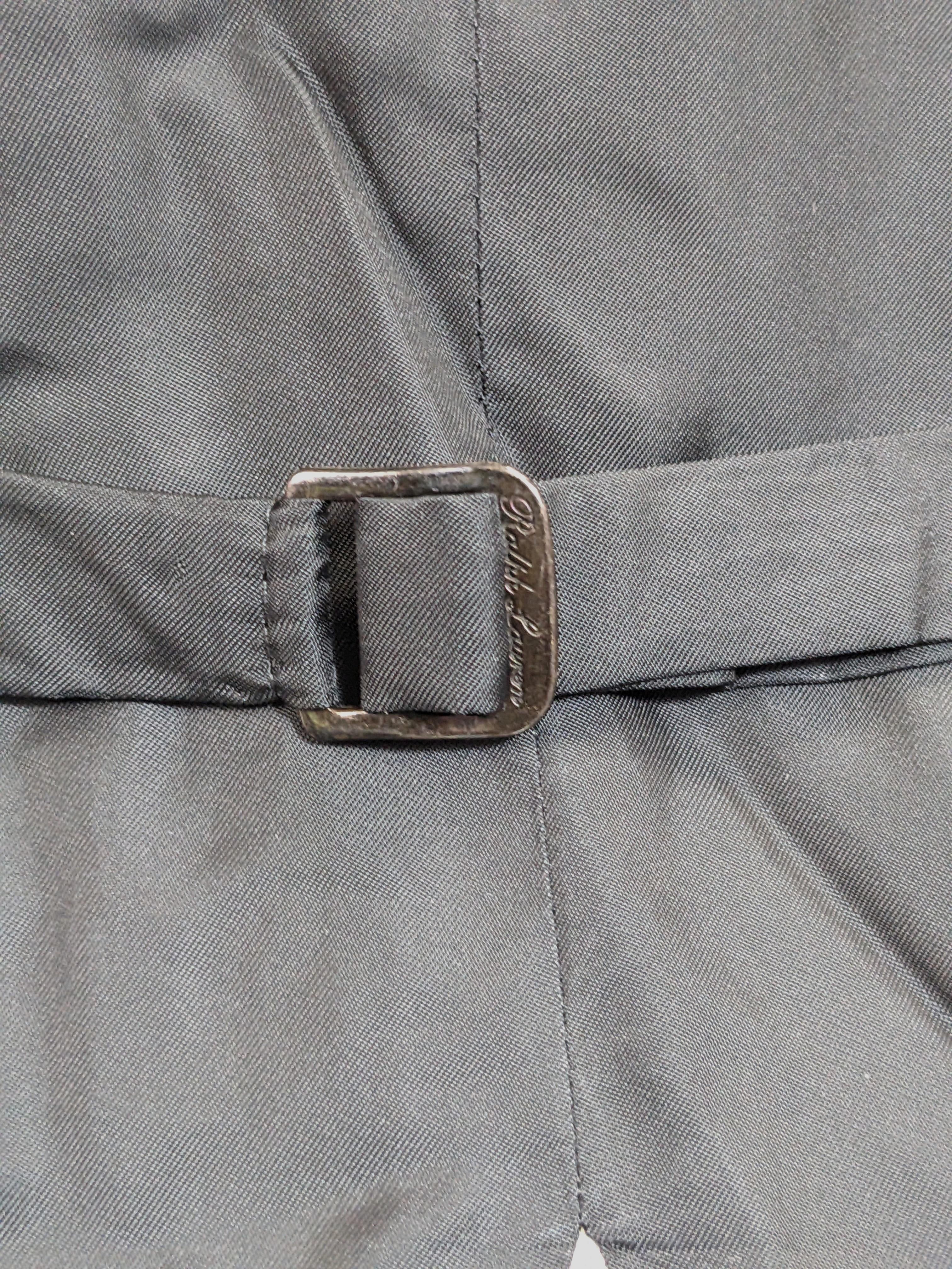 Gilet en cachemire à carreaux pour hommes de Ralph Lauren, Label violet en vente 2