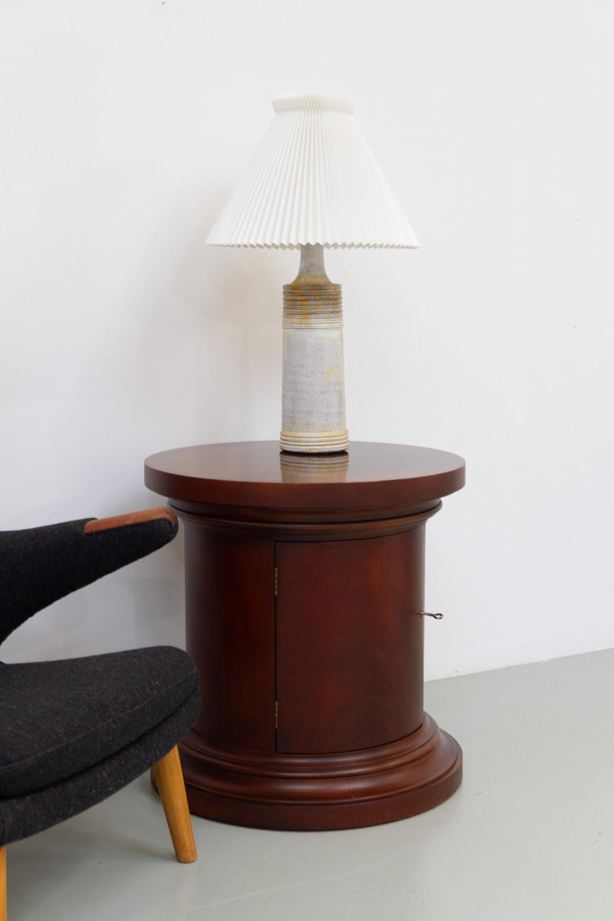 Ralph Lauren Polo Mahogany Bedside Tables, 1990s. Set of 2. For Sale 12