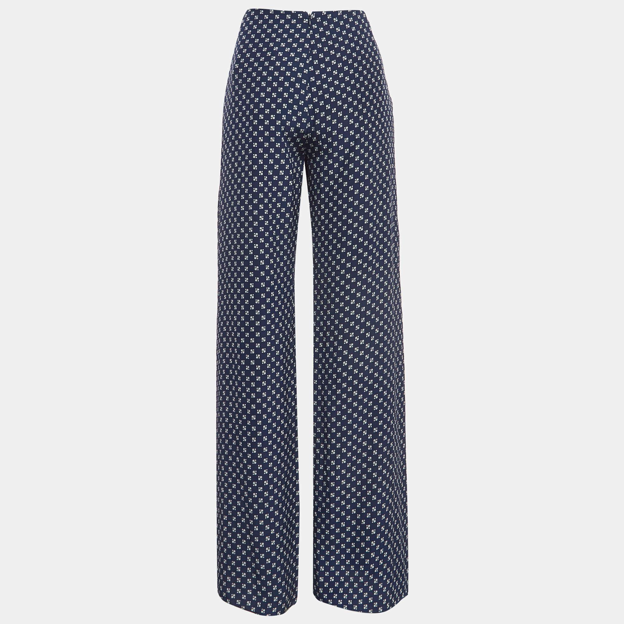 Style these pants with your favorite blouses or shirts and create effortlessly chic looks. They are stitched using quality fabrics and showcase a superb fit.


