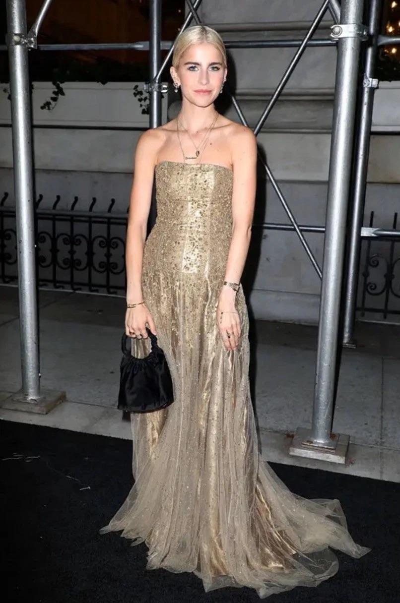 Ralph Lauren Purple Label Gold Beaded Tulle Strapless Gown Finale Look, F/W 2006 For Sale 6