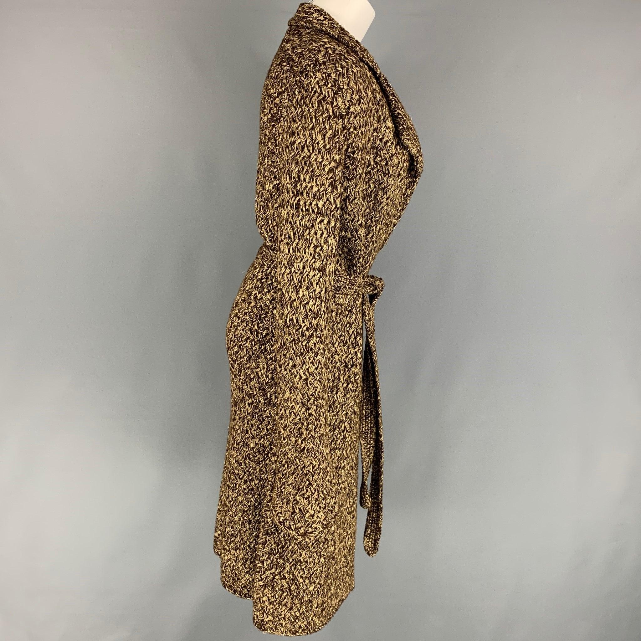 RALPH LAUREN 'Purple Label' coat comes in a brown & gold woven cashmere blend featuring a notch lapel, belted detail, and a open front.
Very Good
Pre-Owned Condition. 

Marked:   M  

Measurements: 
 
Shoulder: 14 inches  Bust: 38 inches  Sleeve: 29