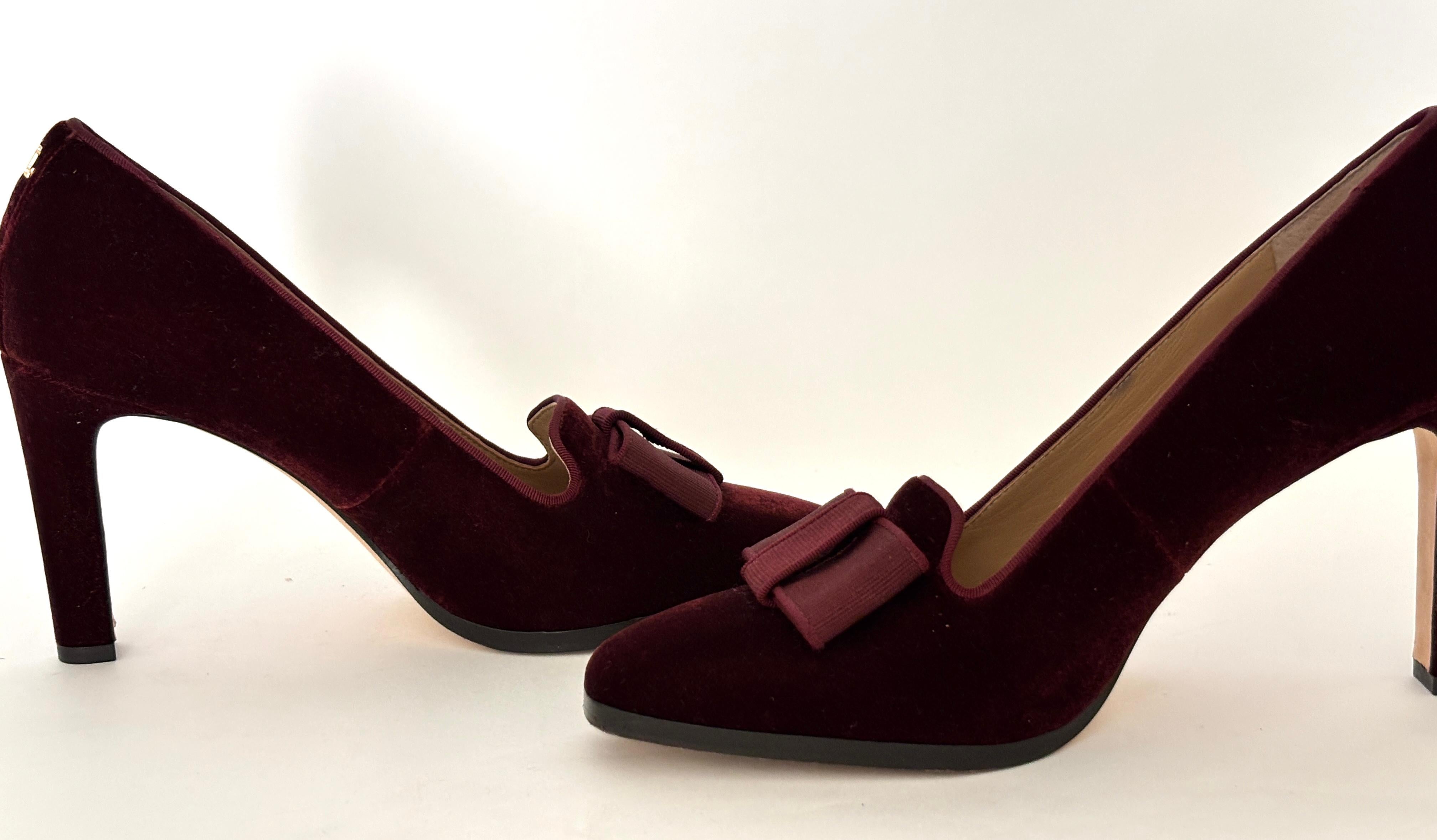 Ralph Lauren Purple Velvet Stiletto Pumps with Bow Heels Size 9.5 For Sale 8