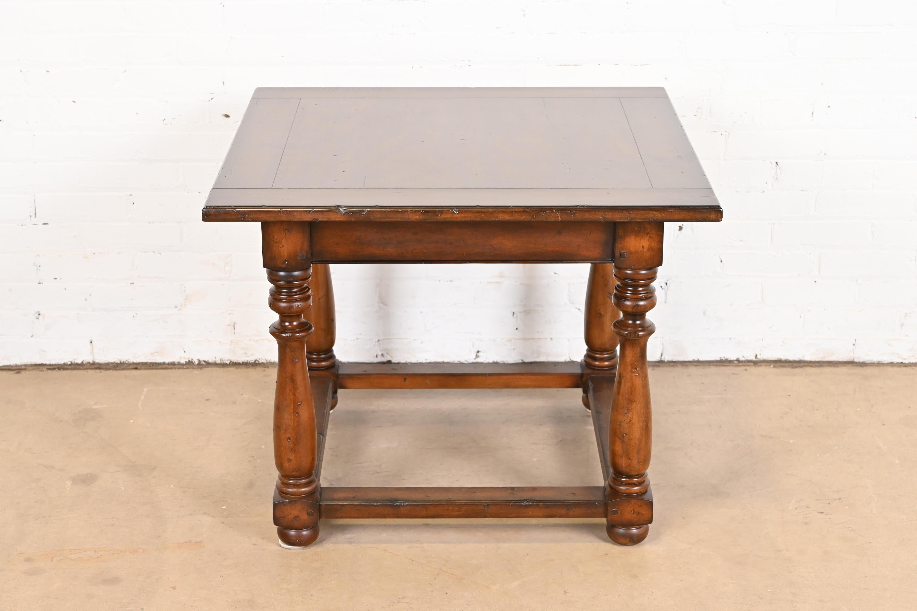 A gorgeous Rustic European style carved walnut occasional side table or tea table with turned legs

By Ralph Lauren

Circa 1990s

Measures: 33