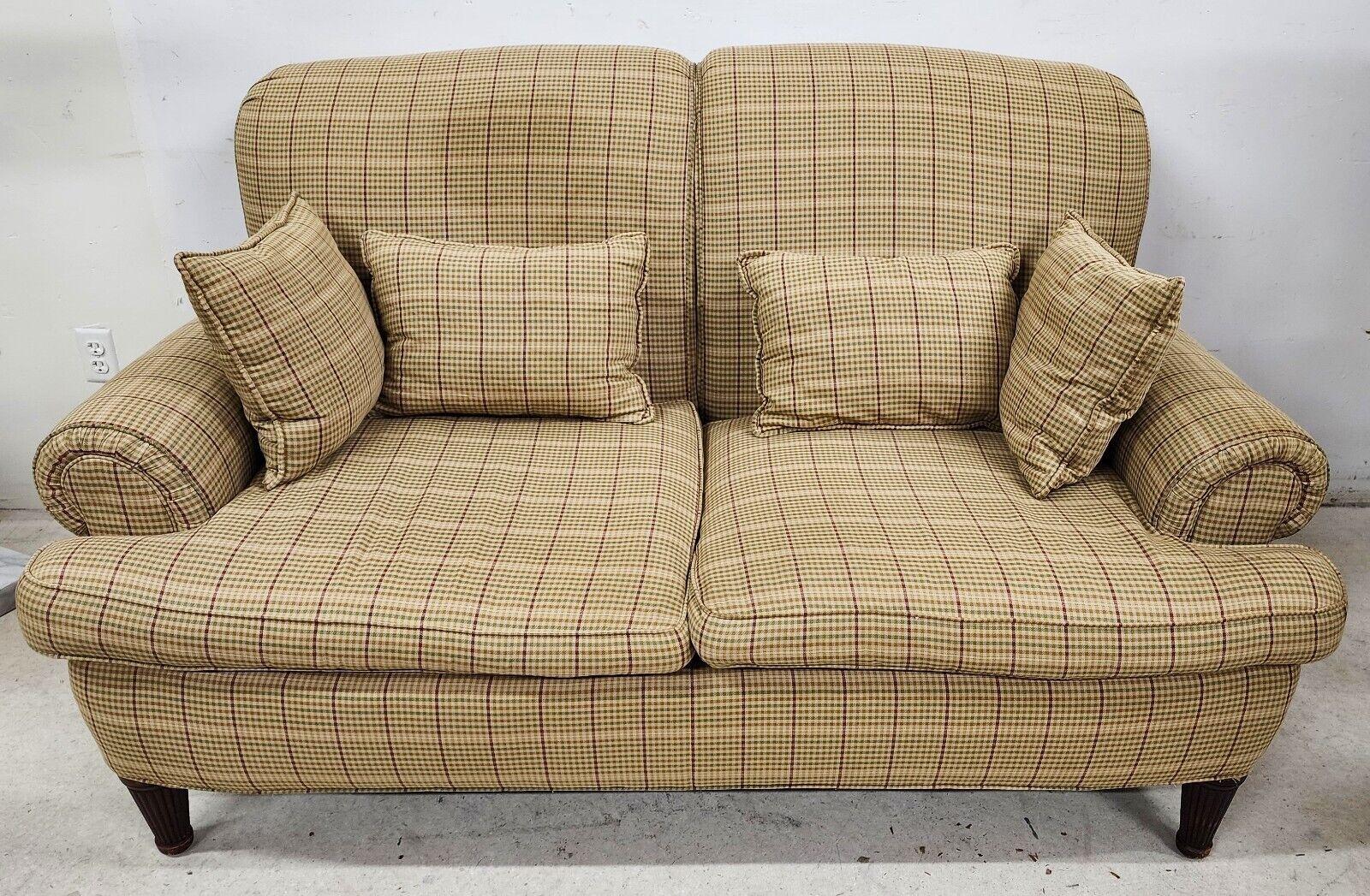 Offering One of our recent palm beach estate fine furniture acquisitions of a
Vintage settee loveseat by Ralph Lauren
Comes with 4 matching throw pillows

Approximate measurements in inches
38