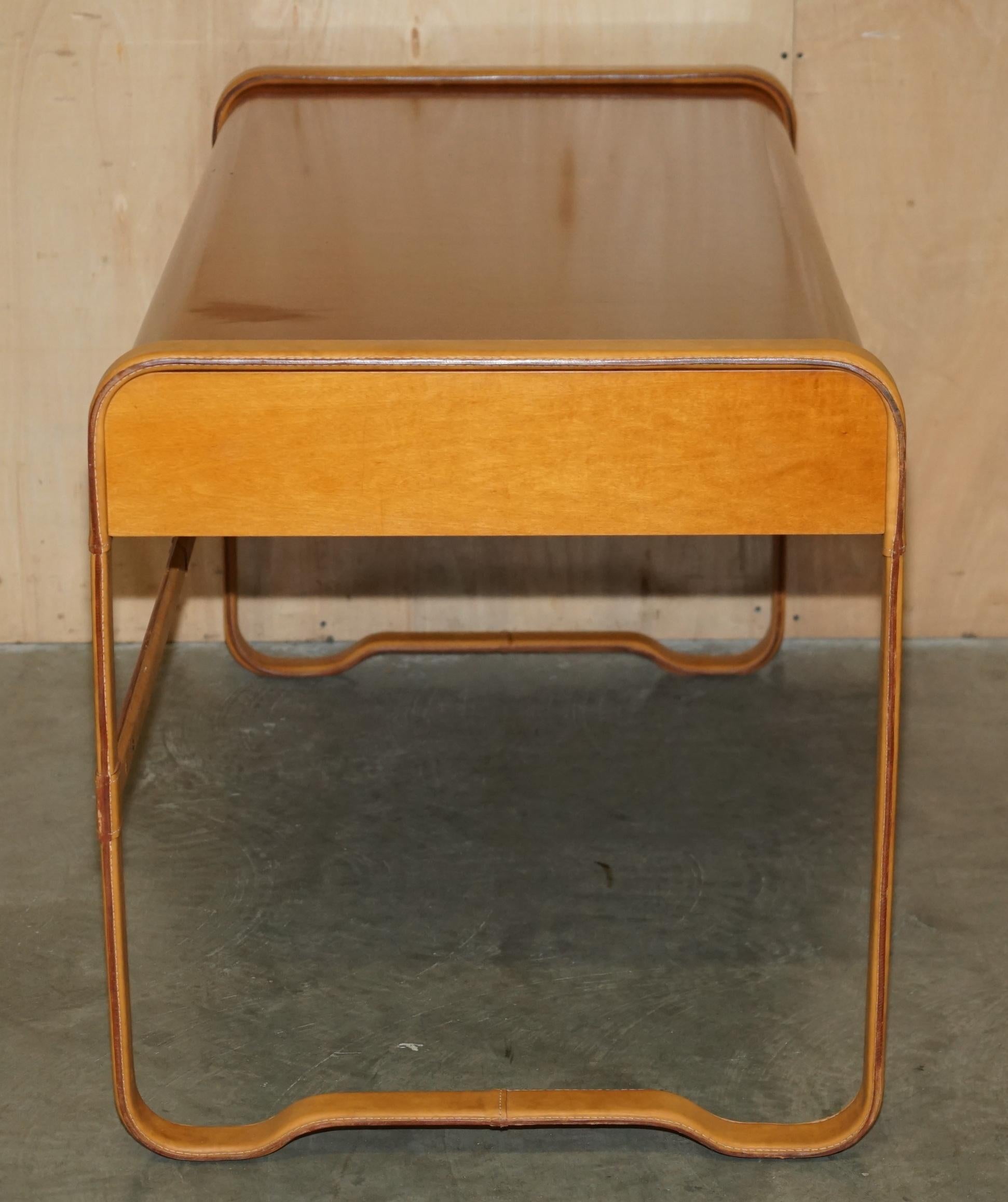 RALPH LAUREN CUERO FIRMADO Y ESTAMPADO HECHO EN ITALIA Y MESA DE ESCRITORIO DE ARce en venta 3