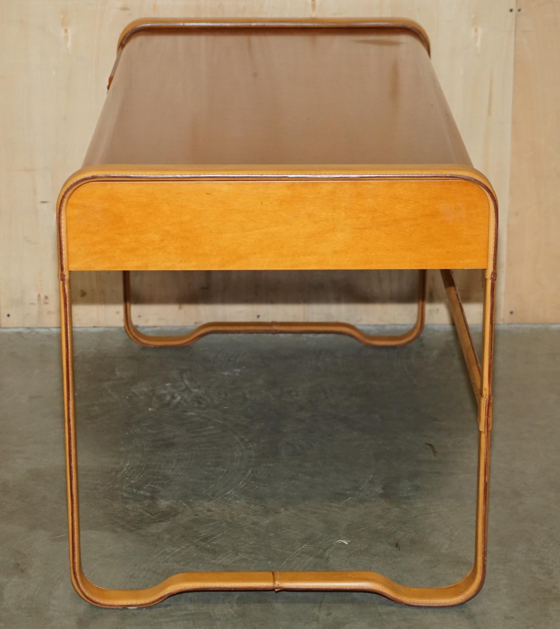 RALPH LAUREN CUERO FIRMADO Y ESTAMPADO HECHO EN ITALIA Y MESA DE ESCRITORIO DE ARce en venta 6